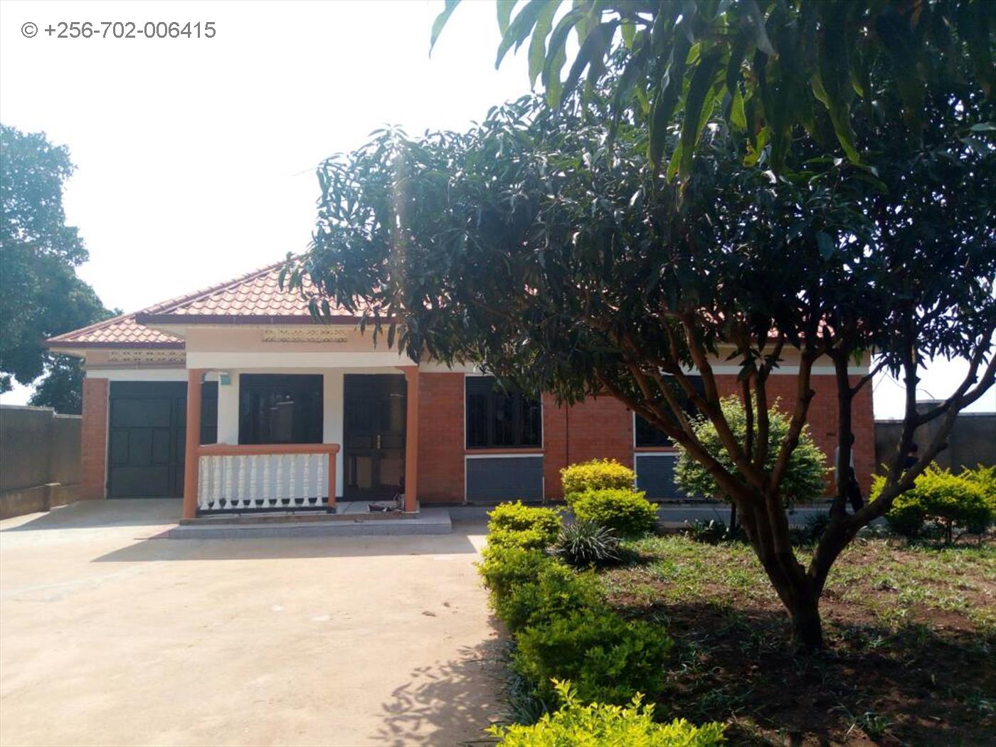 Bungalow for sale in Gayaza Wakiso