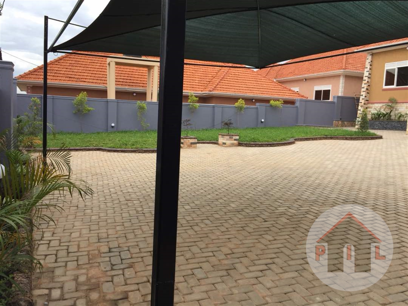 Bungalow for sale in Kira Wakiso