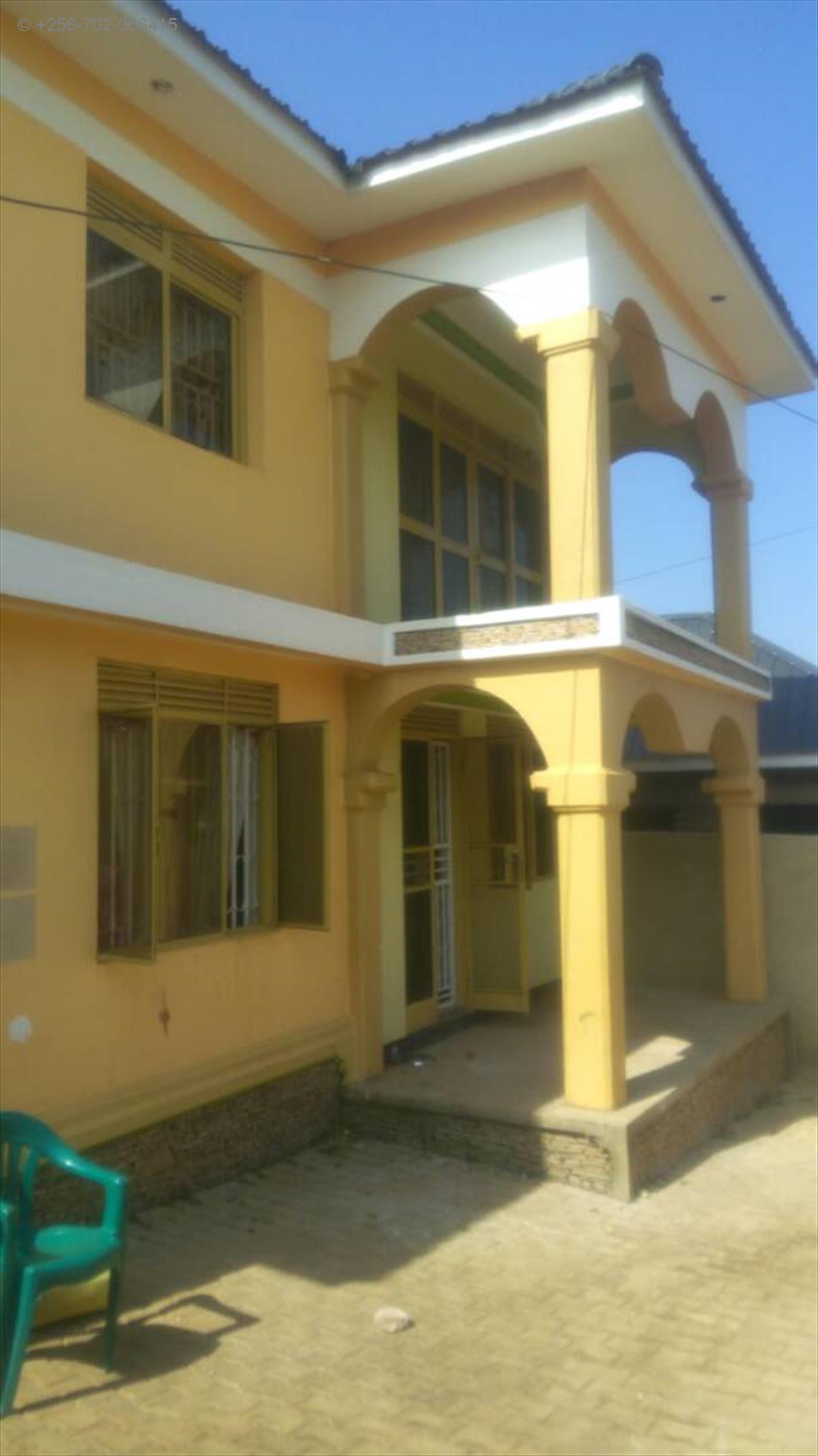 Mansion for sale in Nansana Wakiso
