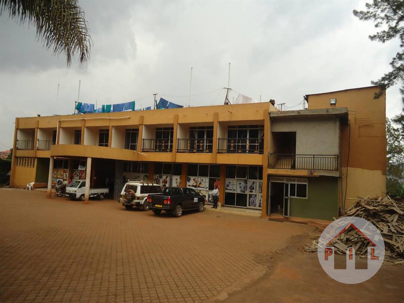 Villa for sale in Entebbe Wakiso