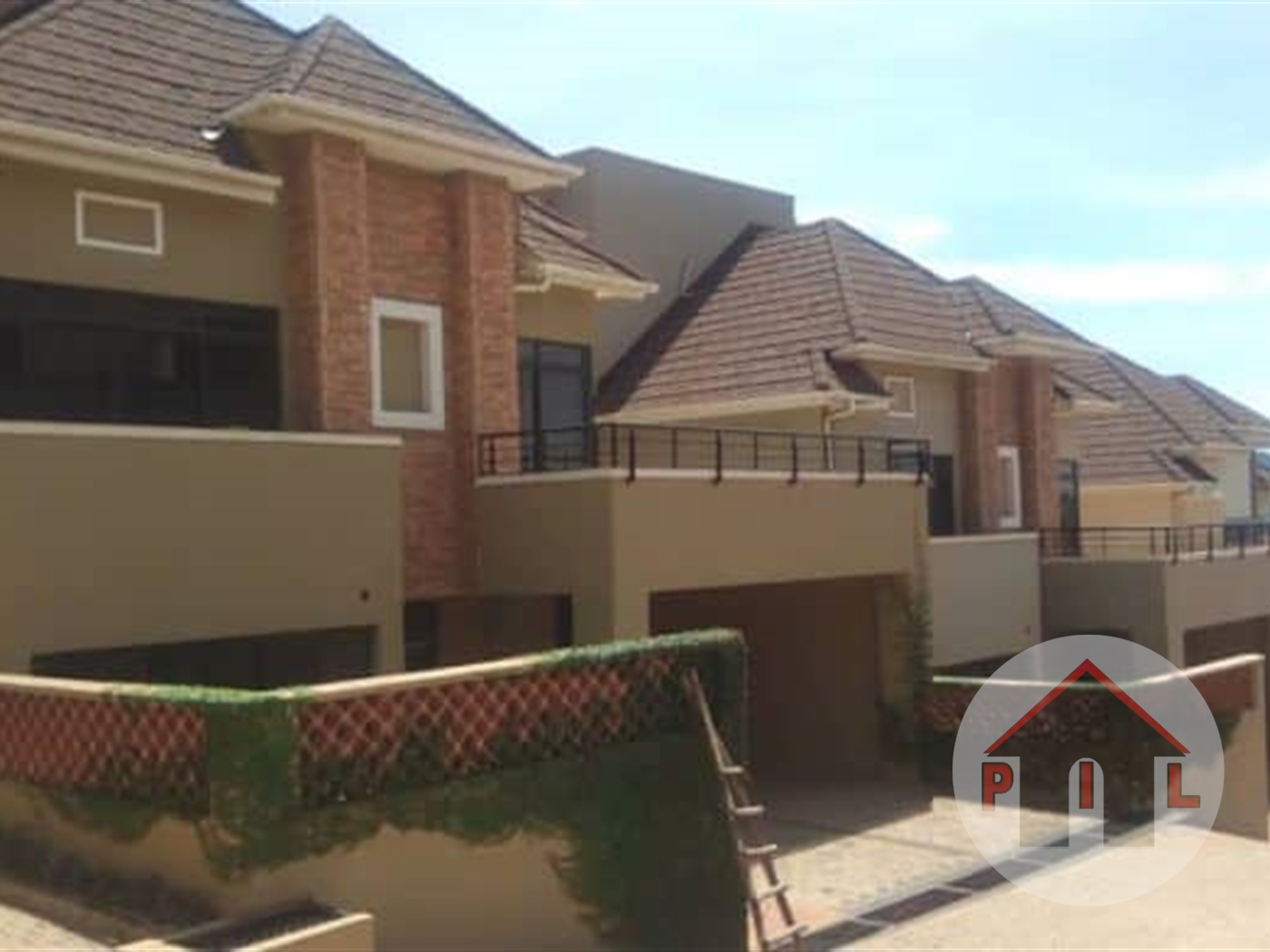 Storeyed house for sale in Muyenga Kampala