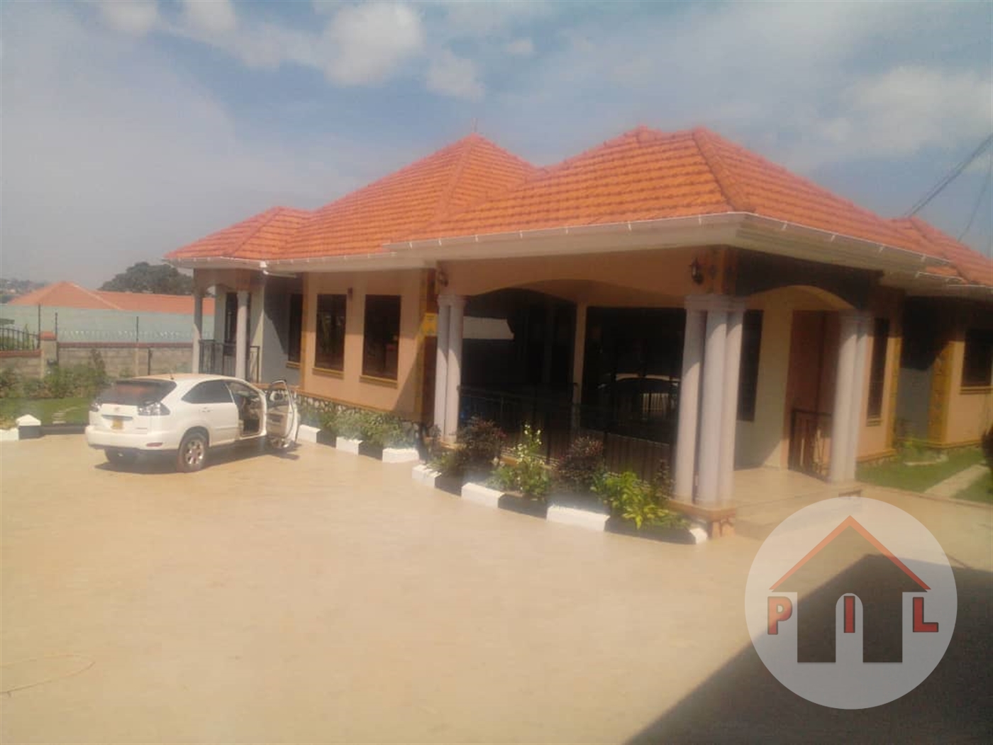 Bungalow for sale in Kirinya Wakiso