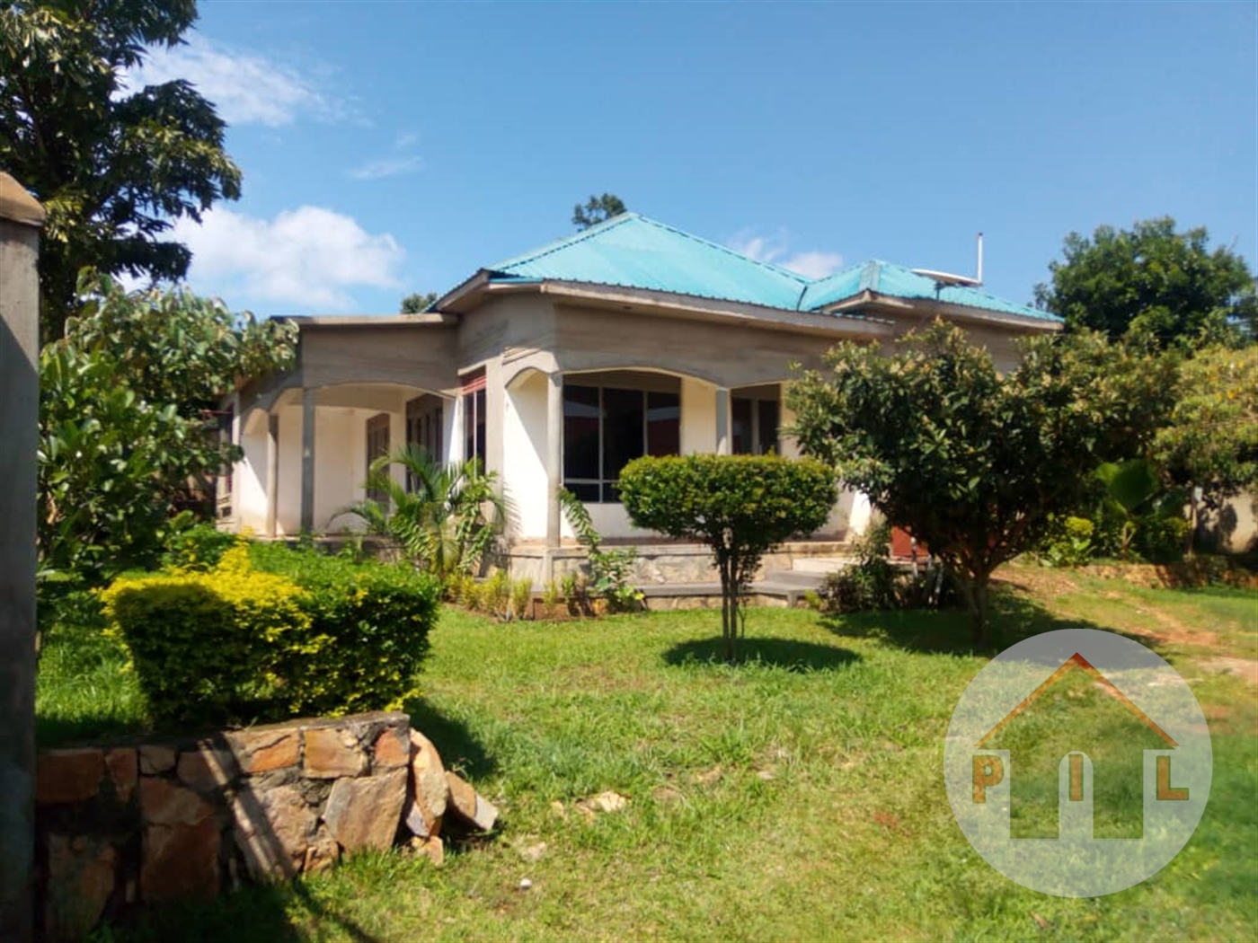 Bungalow for sale in Seeta Mukono