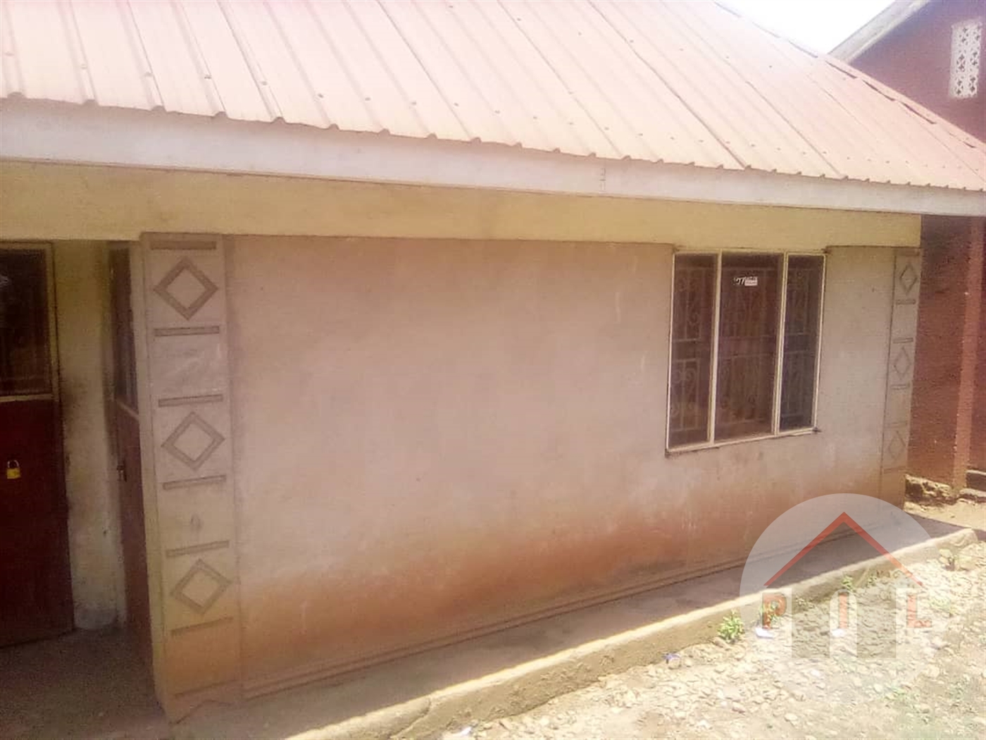 Semi Detached for sale in Kiruddu Kampala