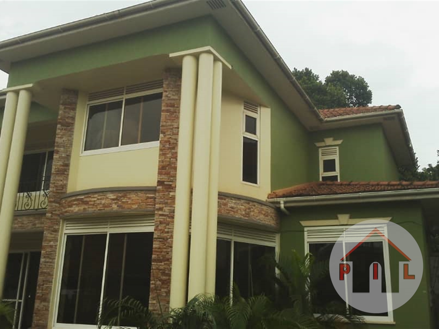 Mansion for sale in Naalya Wakiso