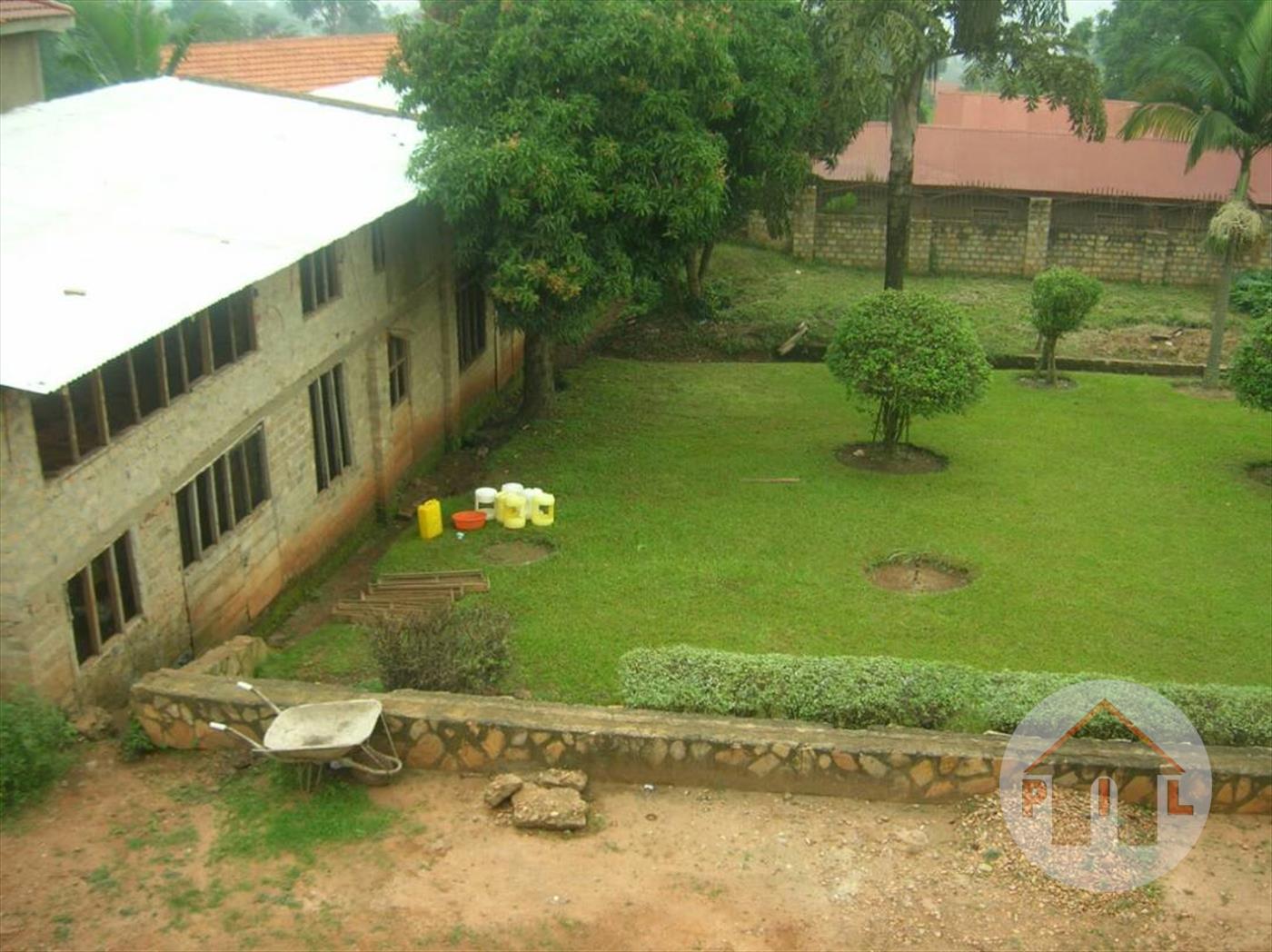 Duplex for sale in Zana Wakiso