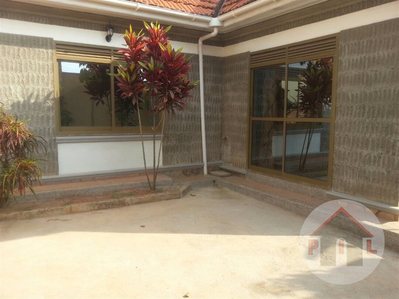 Bungalow for sale in Akright Wakiso