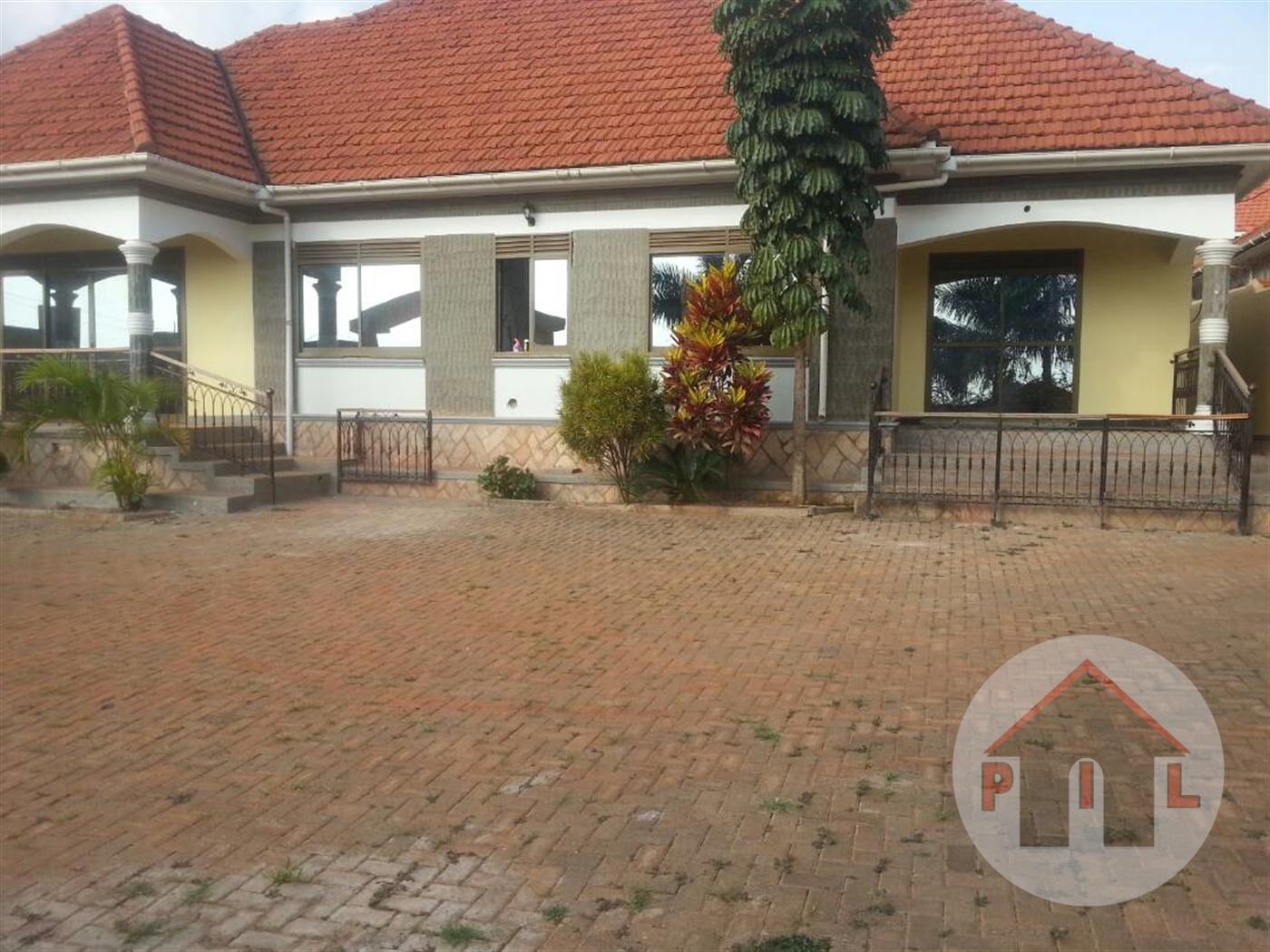 Bungalow for sale in Akright Wakiso