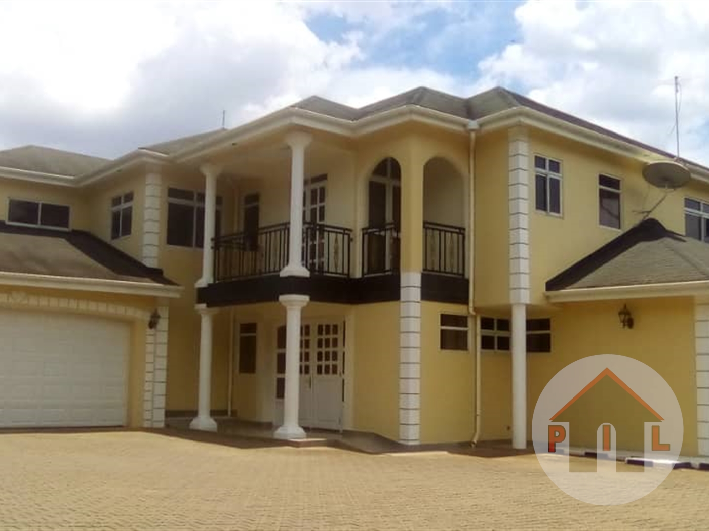 4 bedroom Storeyed house for sale in Ntinda Kampala Uganda, code 44598
