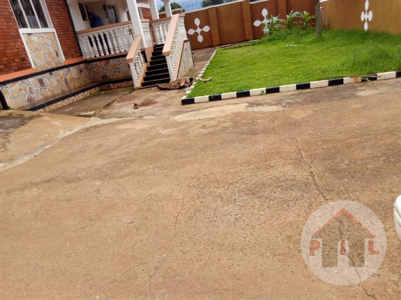 Bungalow for rent in Zana Wakiso