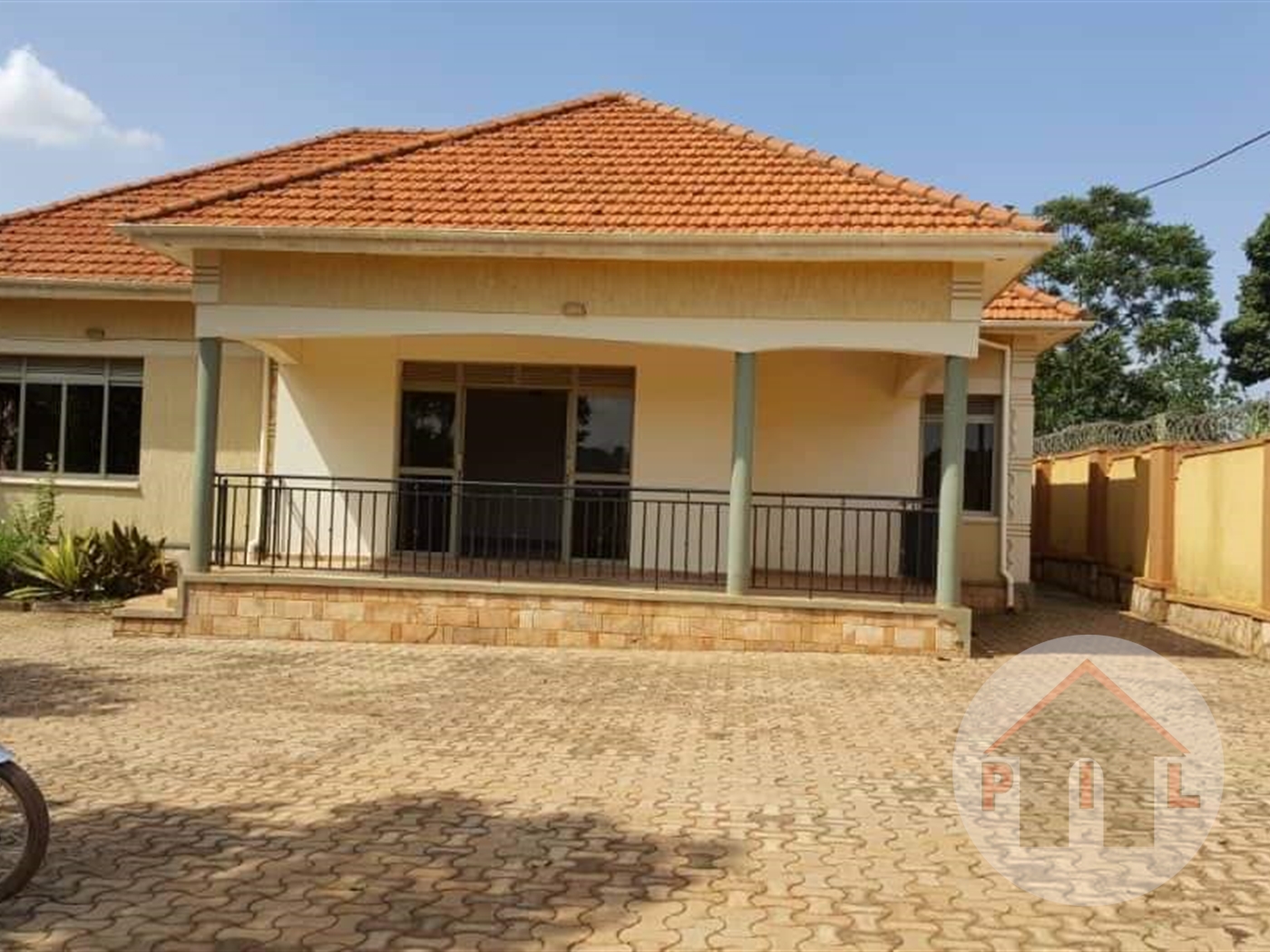 Bungalow for sale in Kira Wakiso