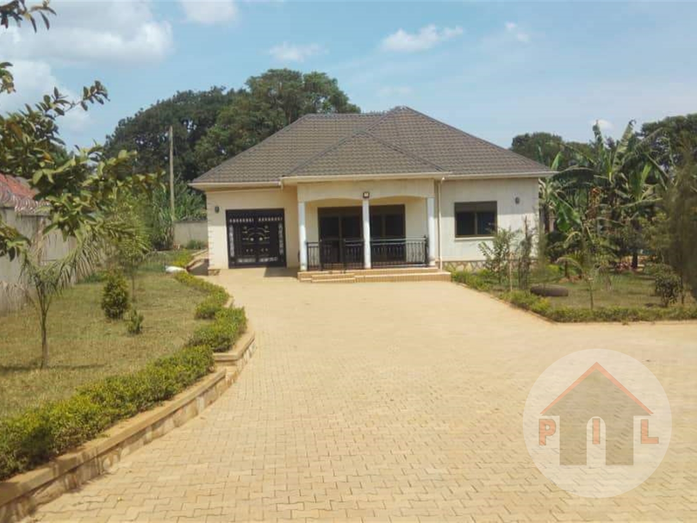 Bungalow for sale in Kiteezi Wakiso