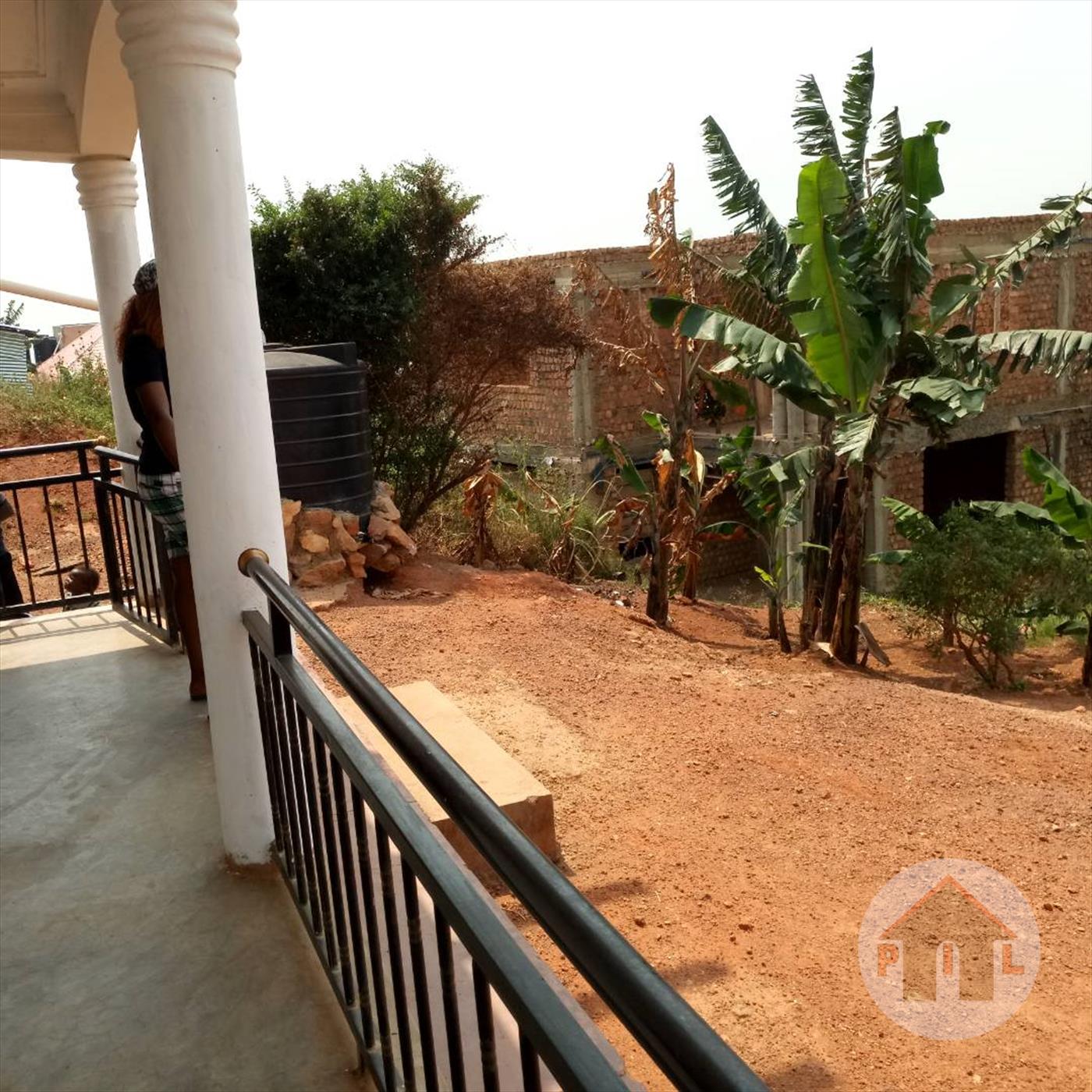 Mansion for sale in Seguku Wakiso