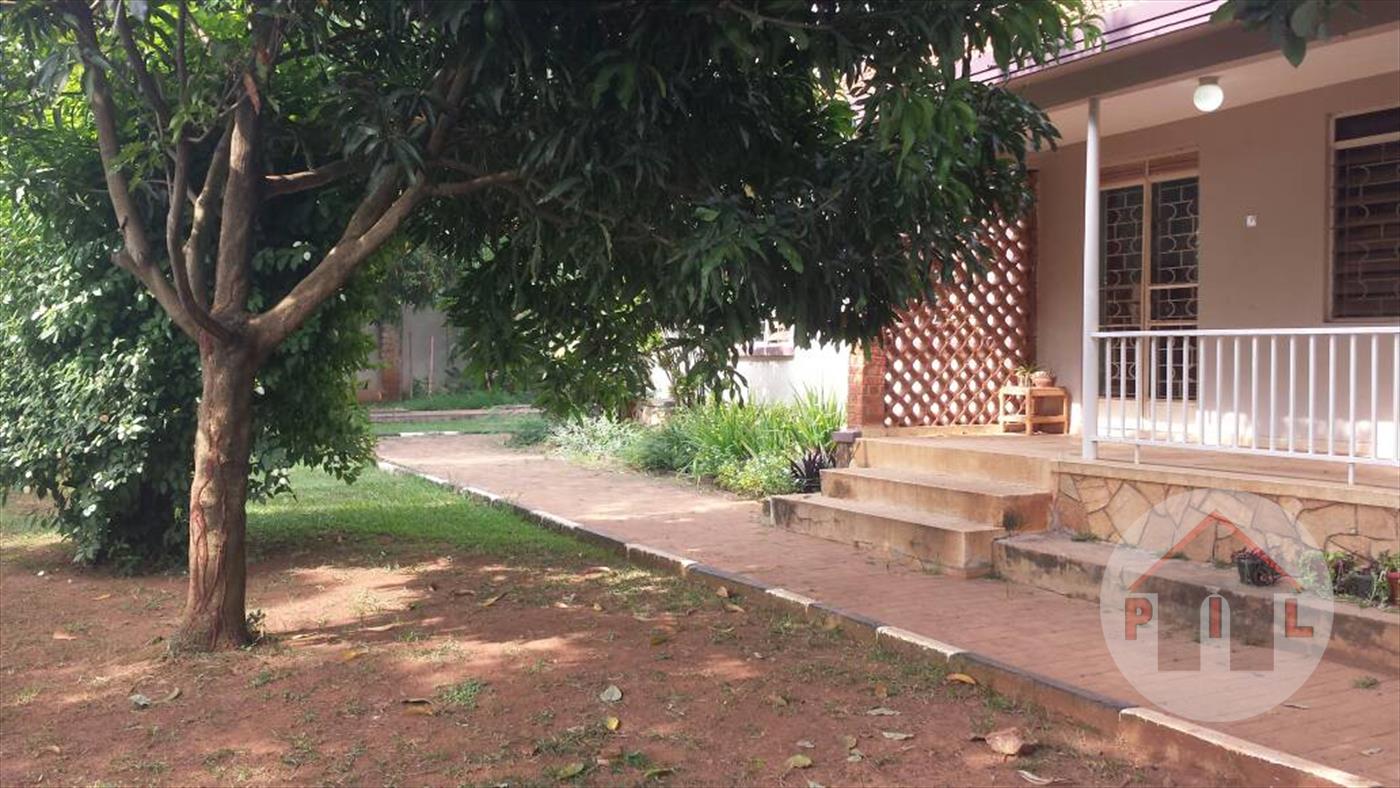 Bungalow for sale in Muyenga Kampala