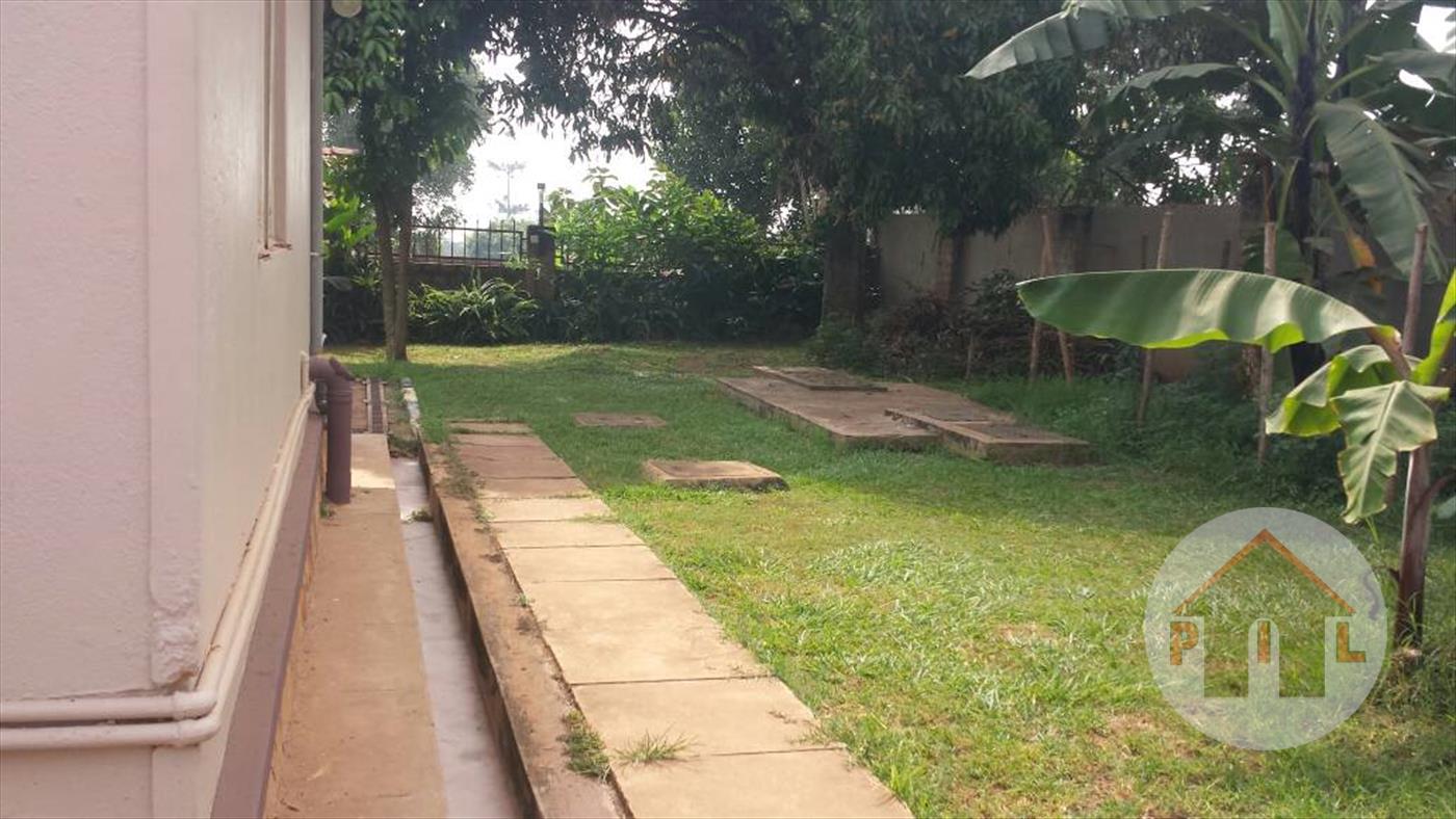 Bungalow for sale in Muyenga Kampala