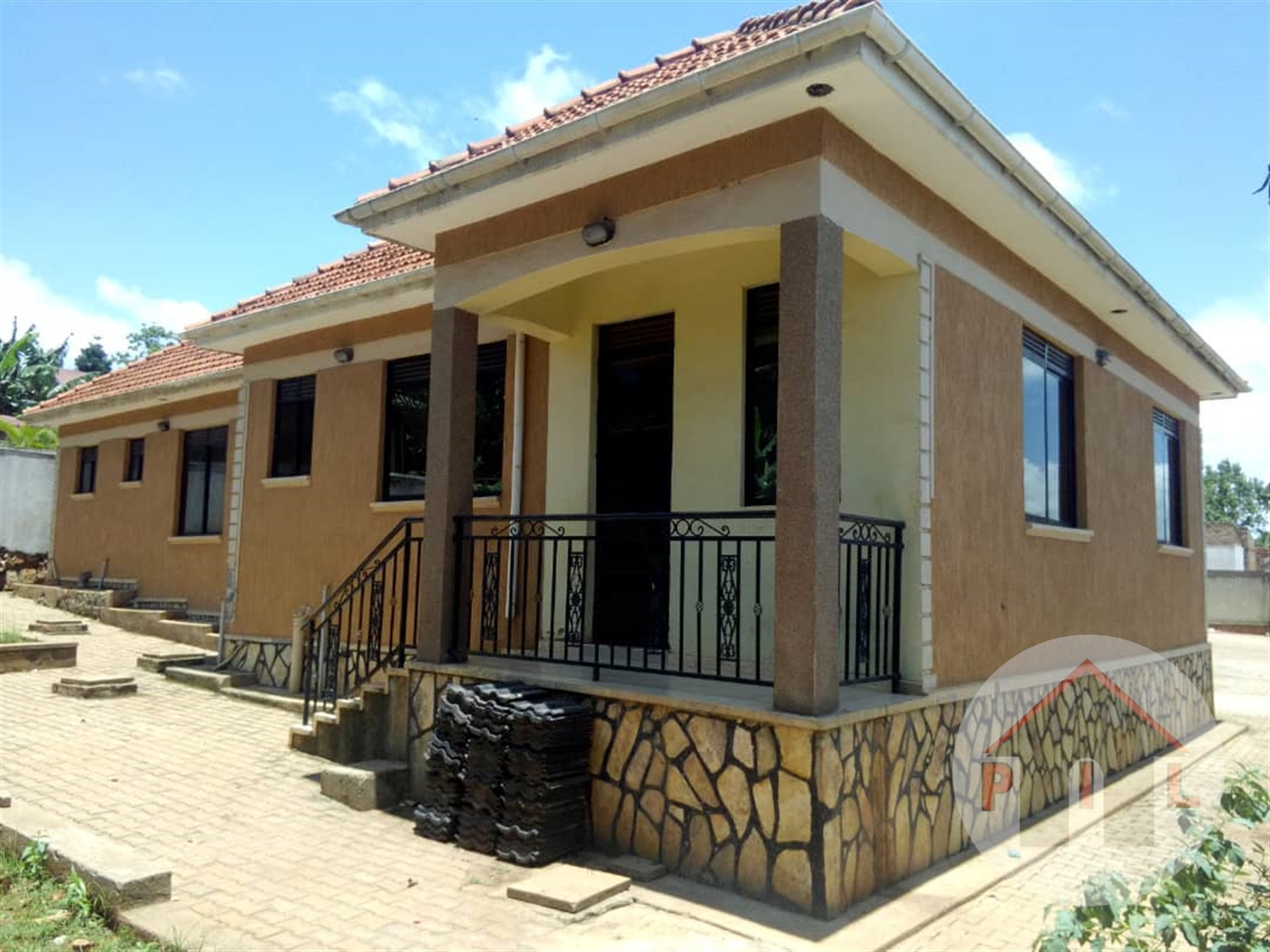 Bungalow for sale in Kitende Wakiso