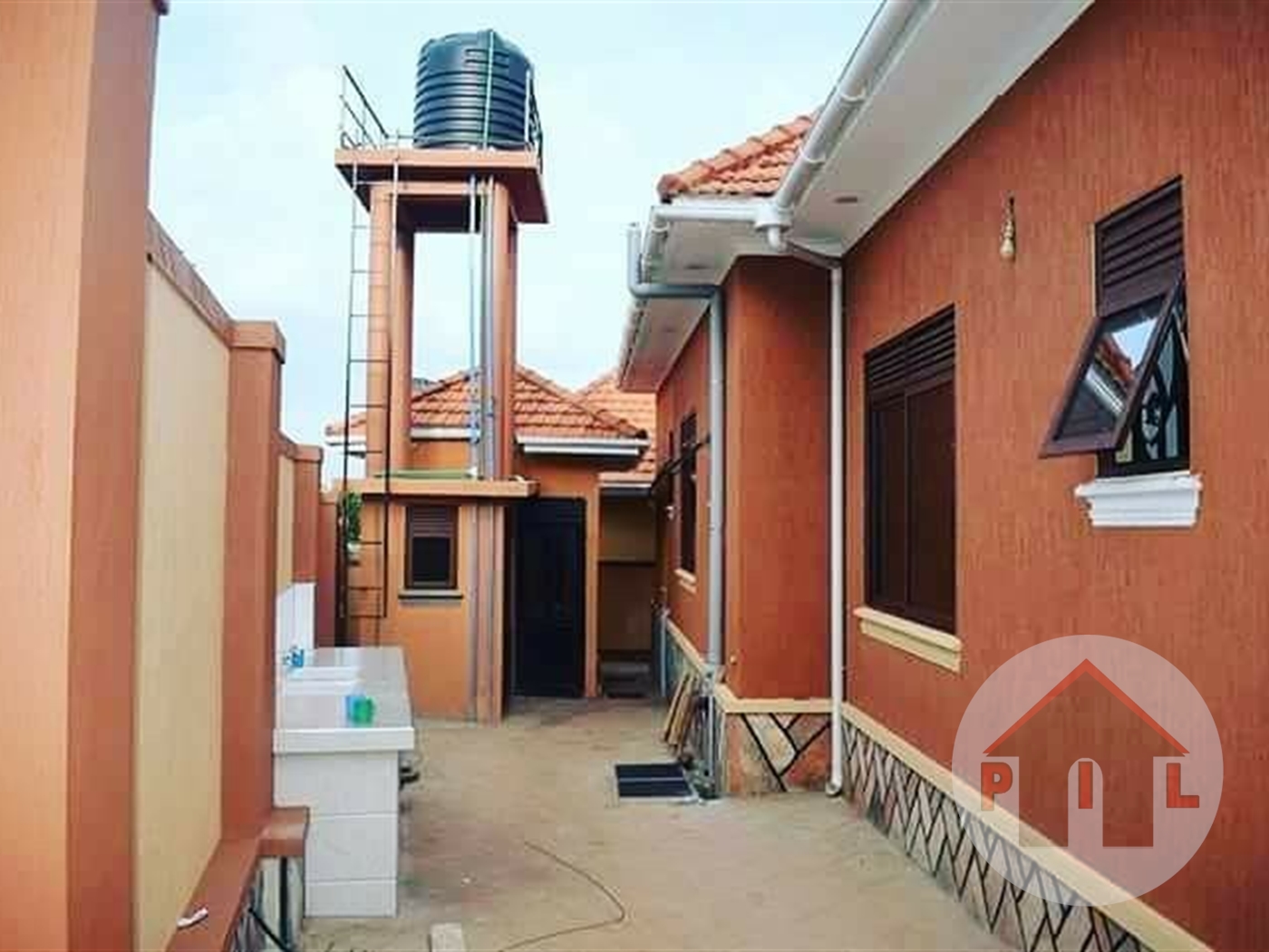 Bungalow for sale in Kira Wakiso