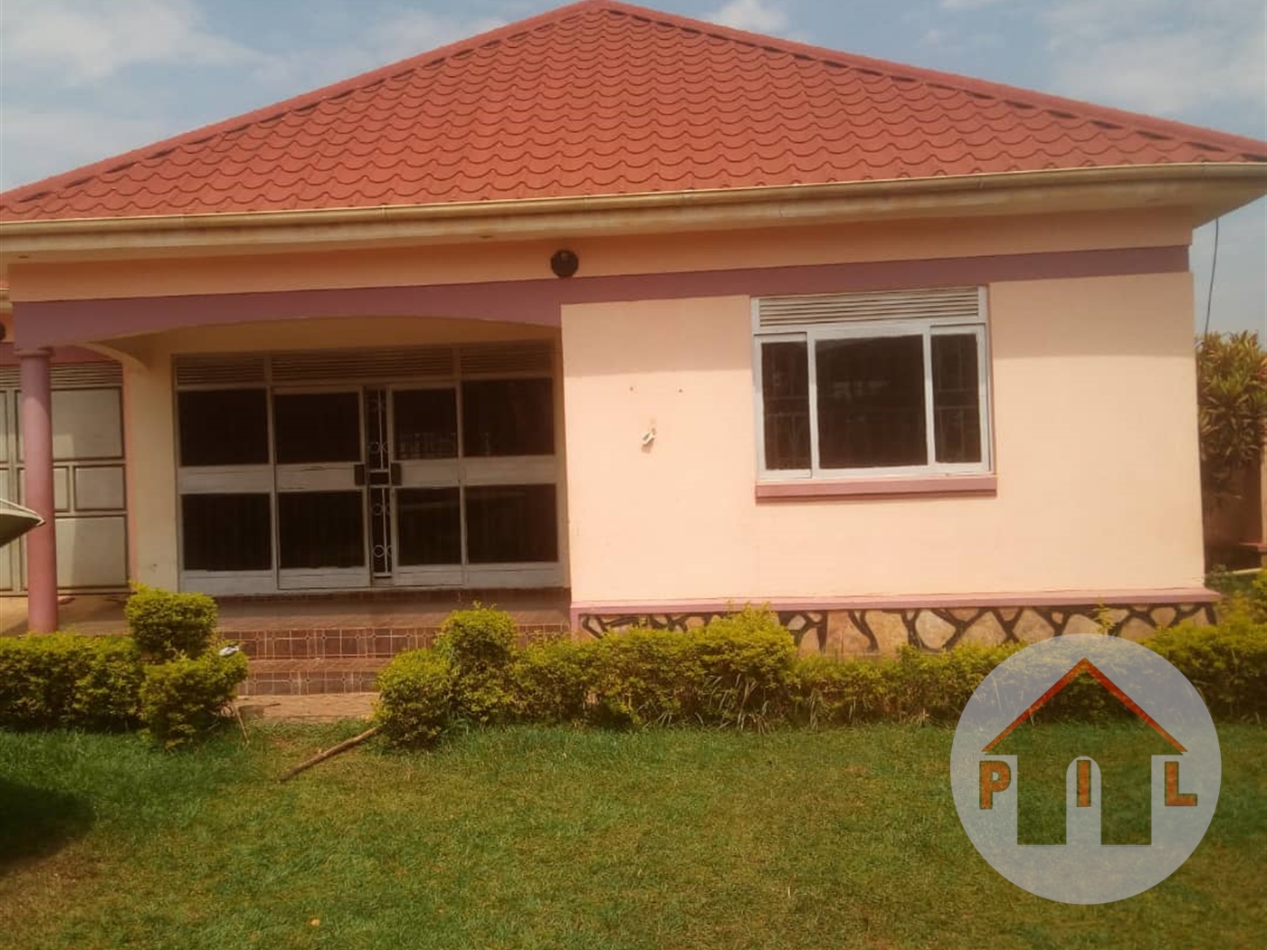 Bungalow for sale in Namugongo Wakiso