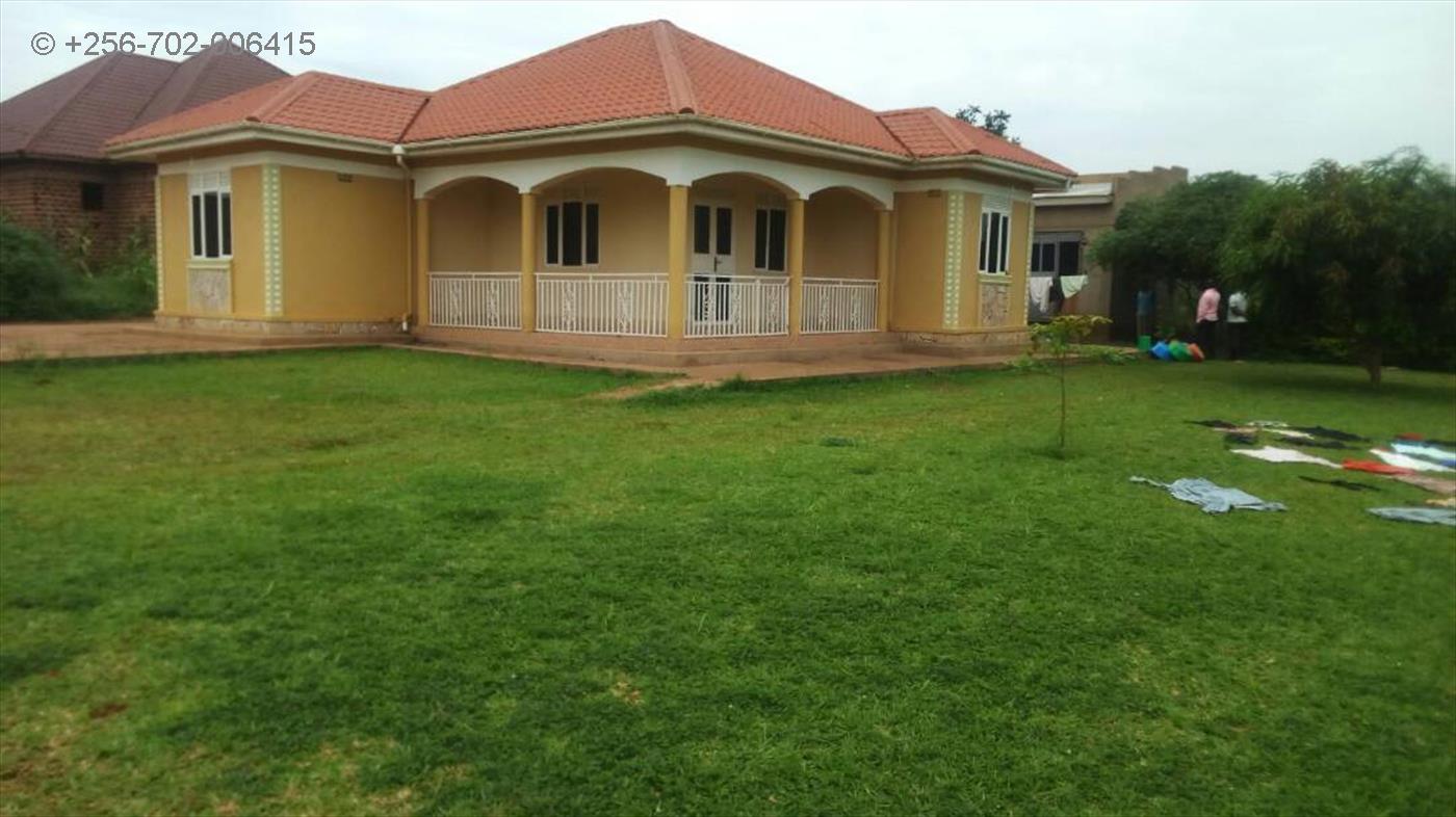 Bungalow for sale in Naluvule Wakiso