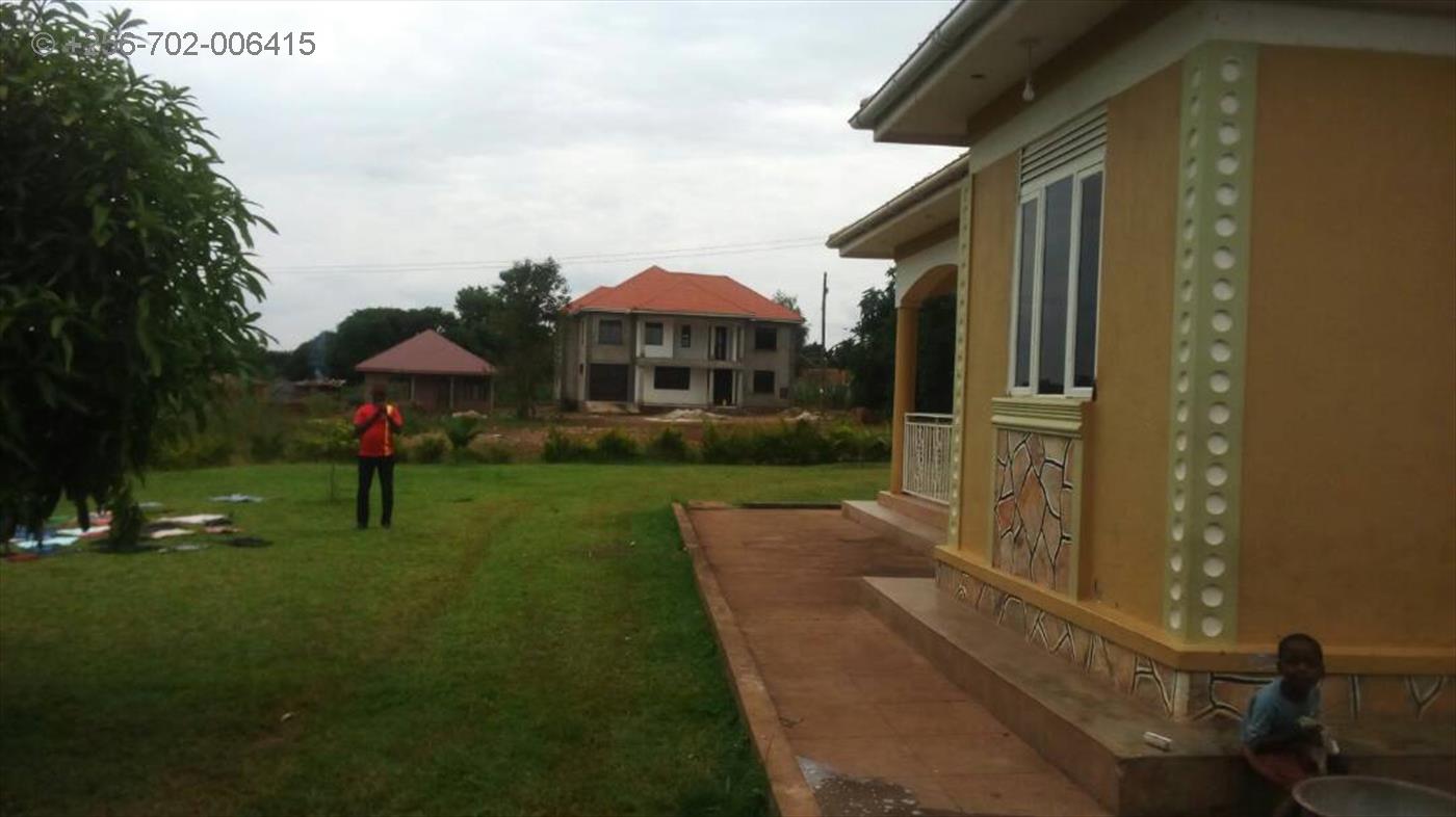 Bungalow for sale in Naluvule Wakiso