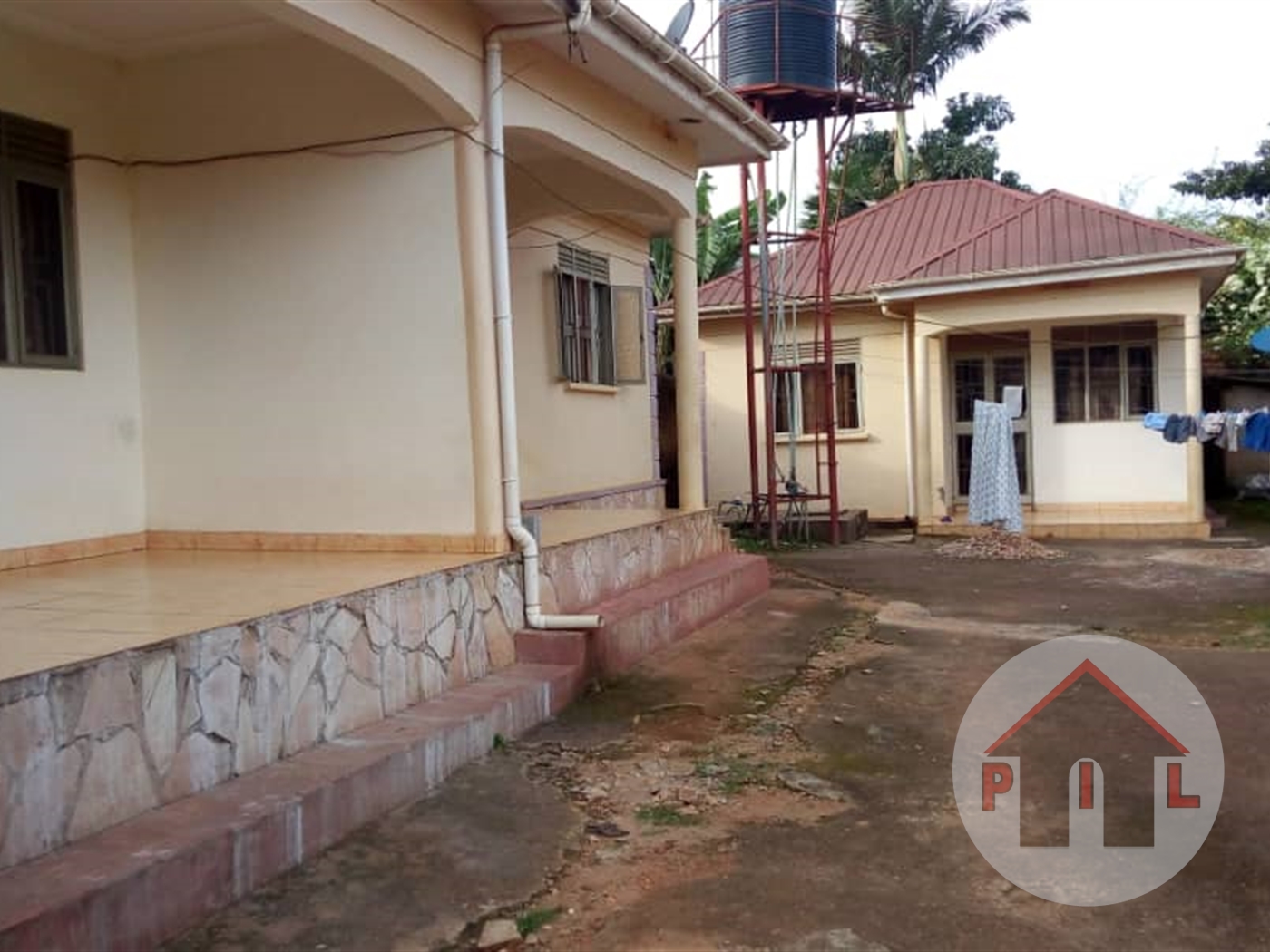 Bungalow for sale in Kyaliwajjala Wakiso