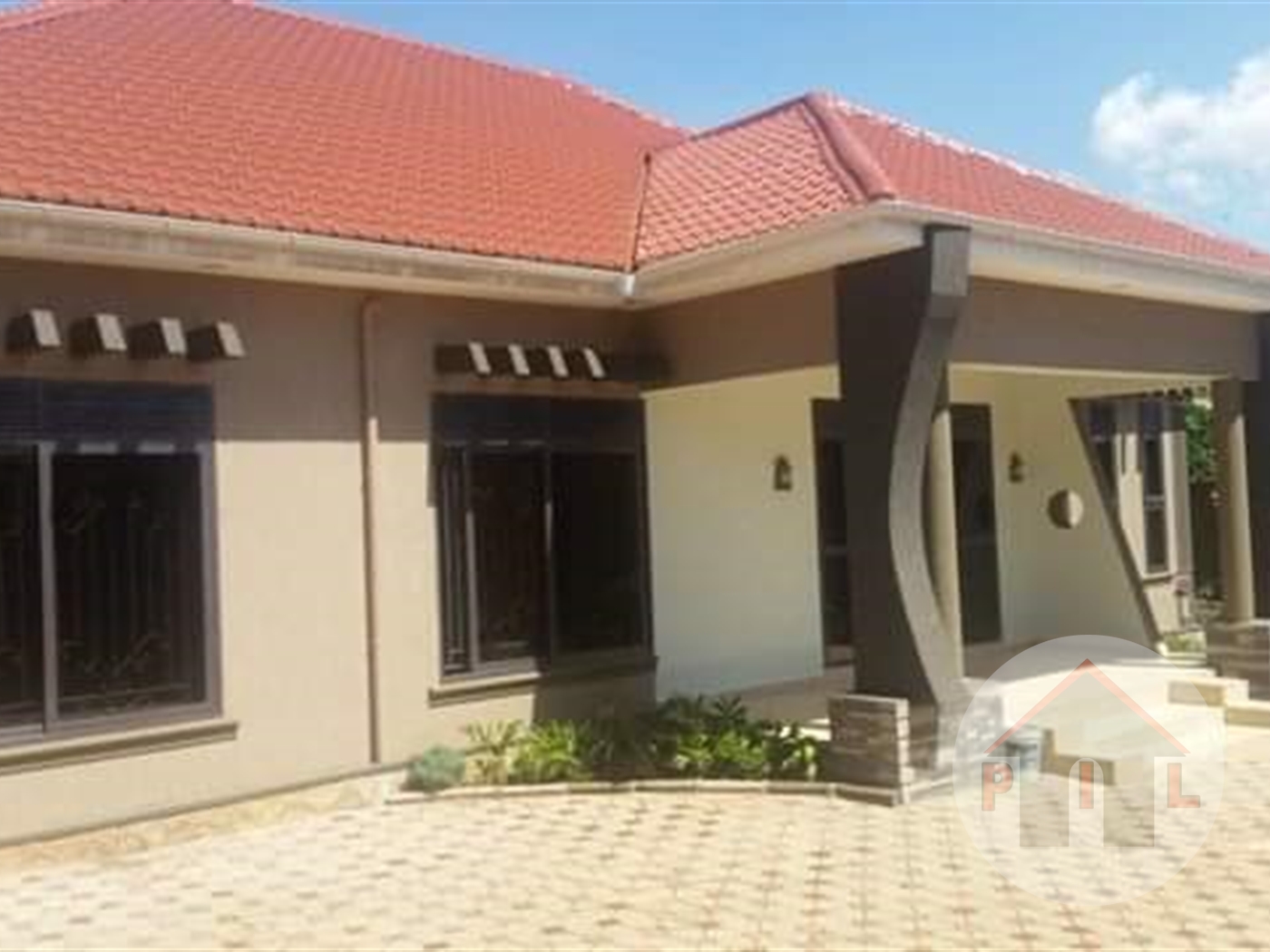 Bungalow for sale in Kansanga Wakiso