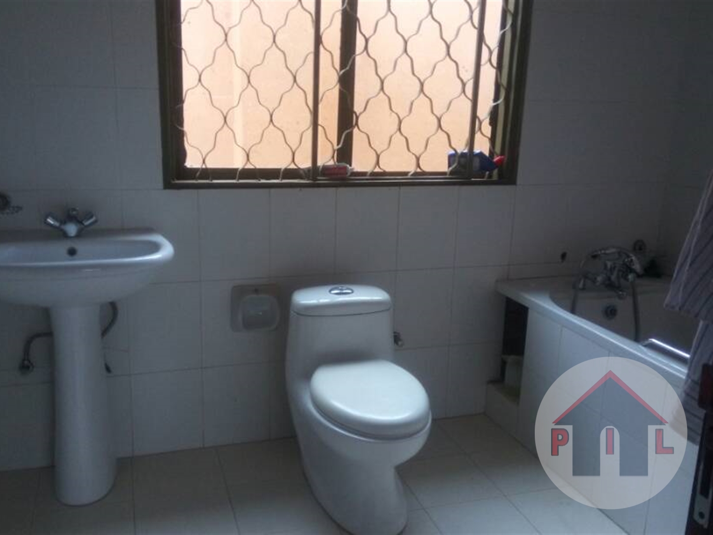 Bungalow for sale in Namugongo Wakiso