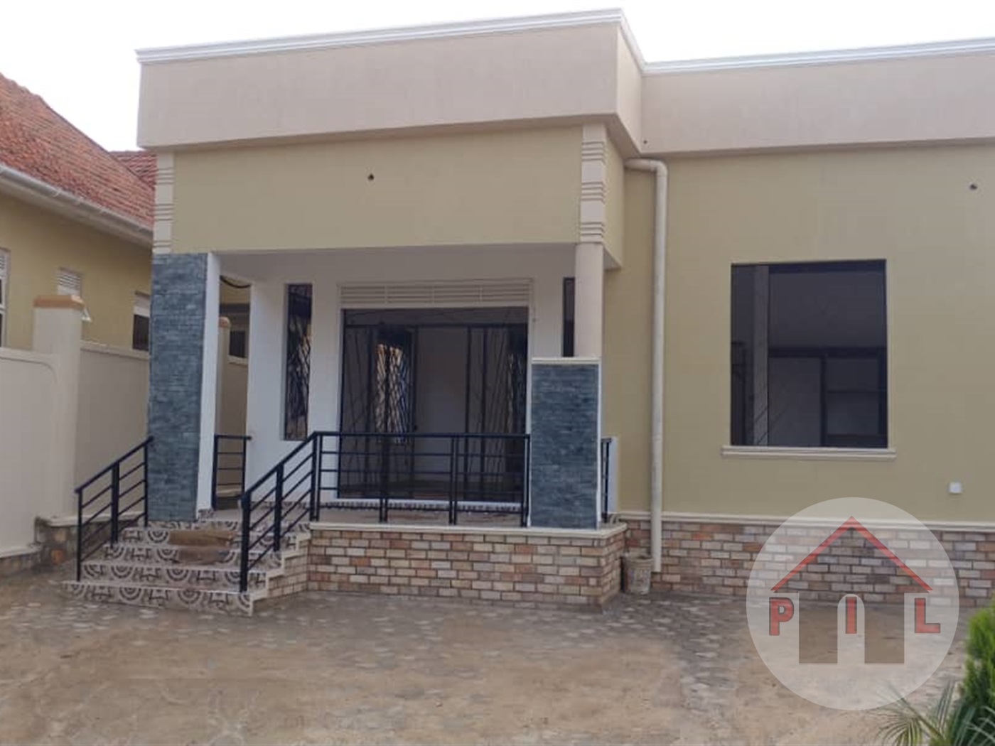 Apartment for sale in Munyonyo Kampala