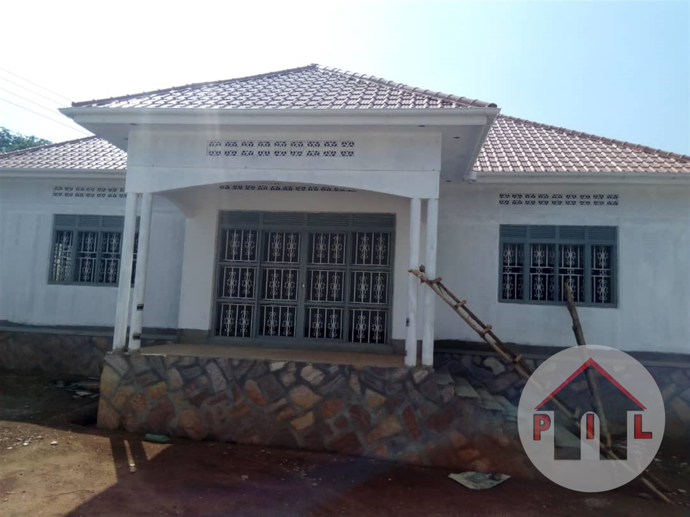 Bungalow for sale in Kitende Wakiso