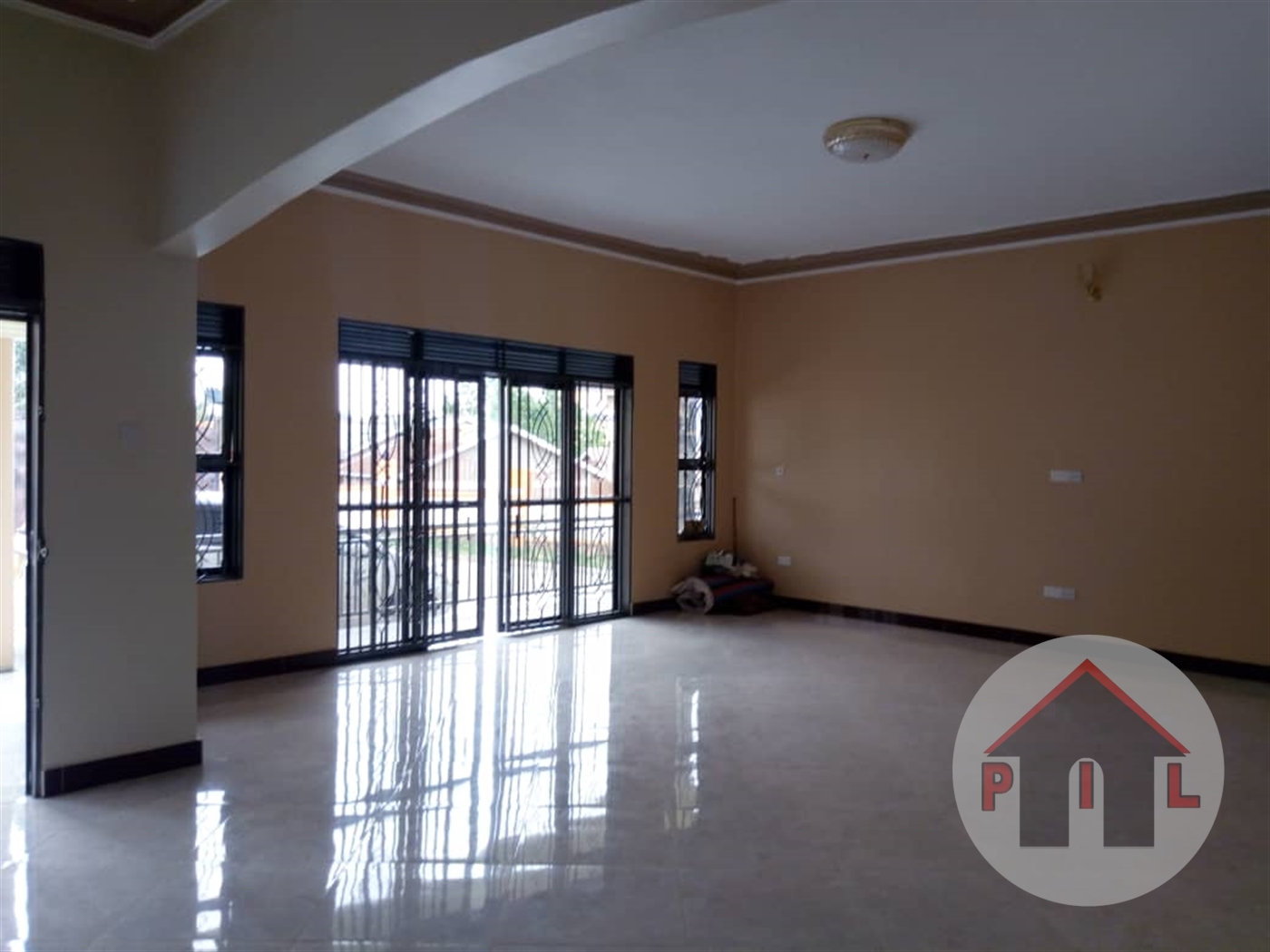 Bungalow for sale in Kajjansi Kampala