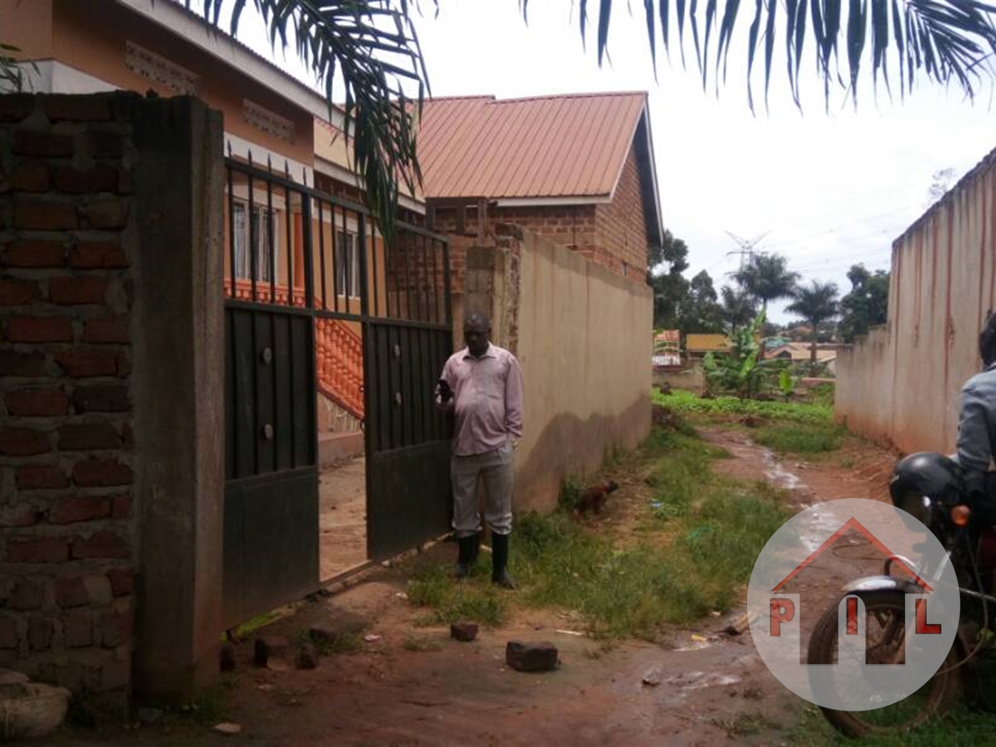 Bungalow for sale in Nansana Wakiso