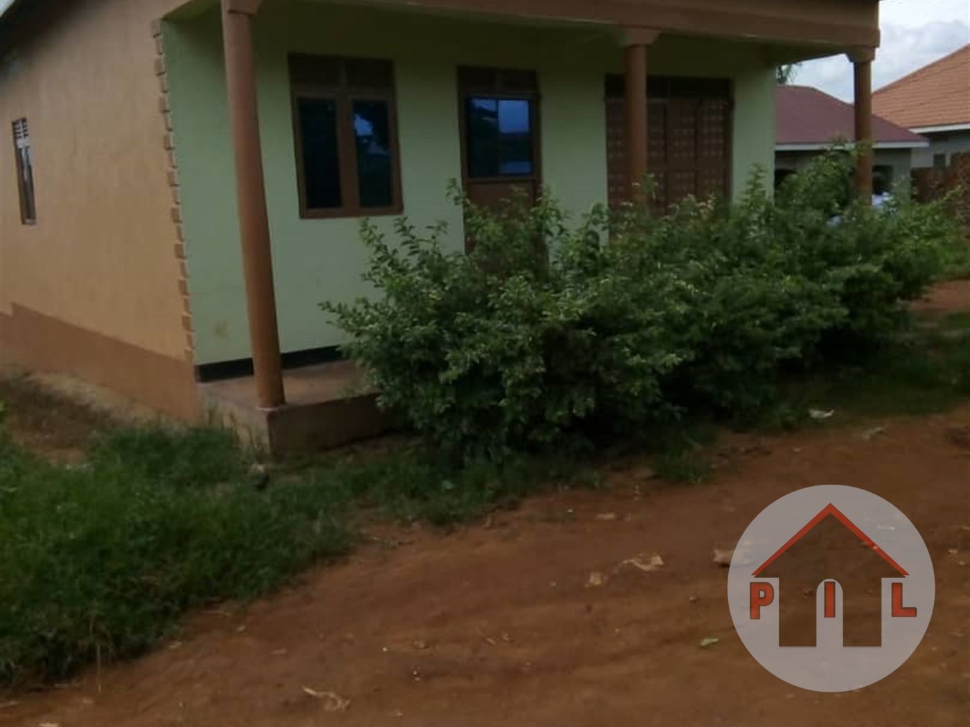 Bungalow for sale in Nansana Wakiso