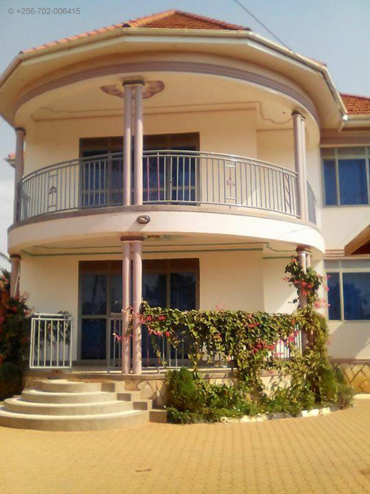 Mansion for sale in Lubowa Wakiso