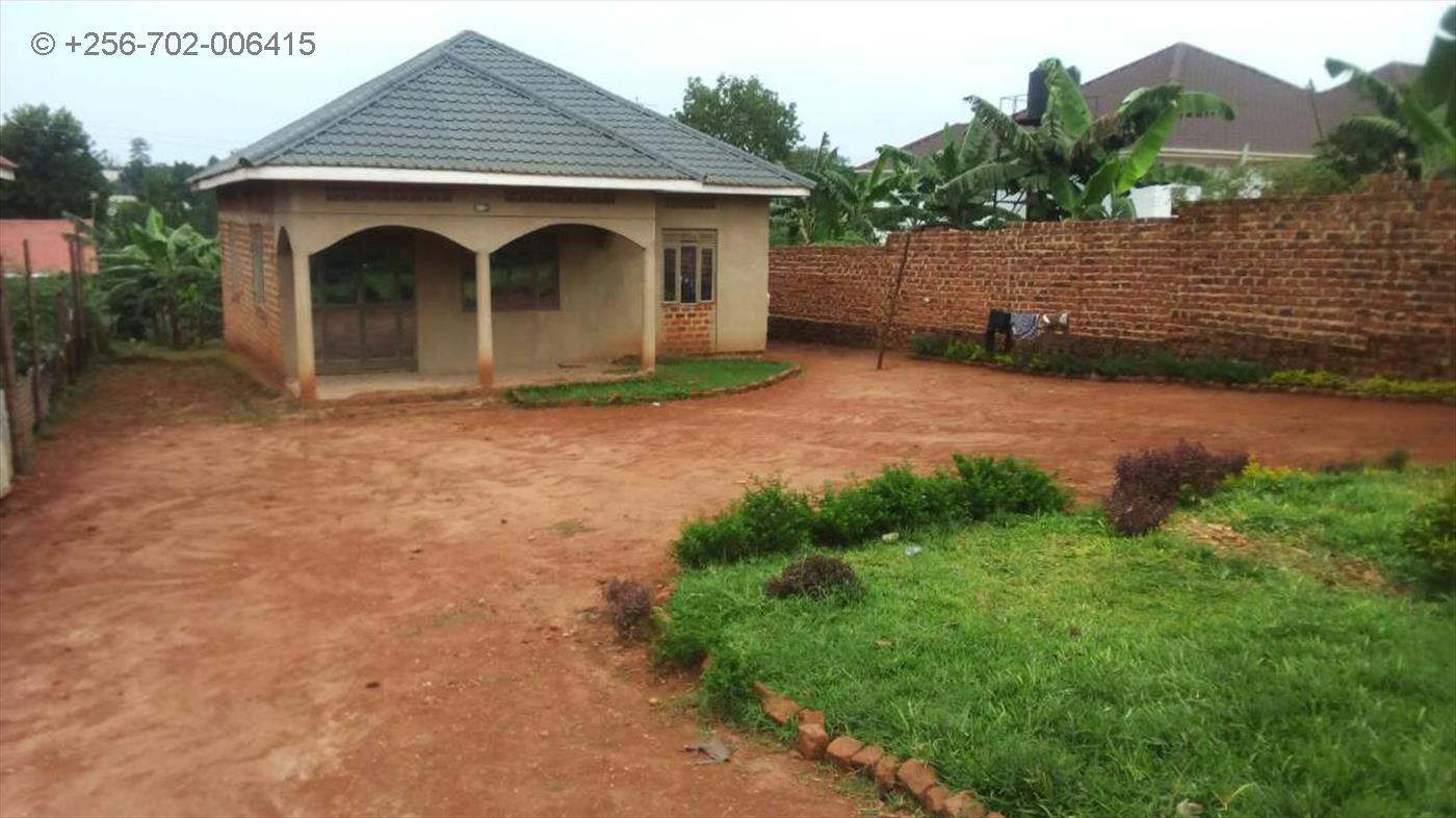 Bungalow for sale in Wakisotowncenter Wakiso