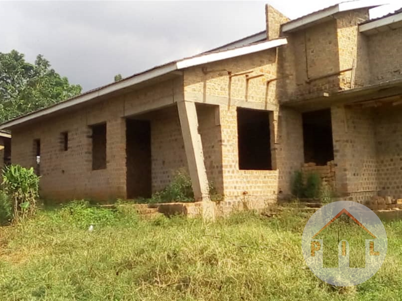 Shell House for sale in Namugongo Wakiso