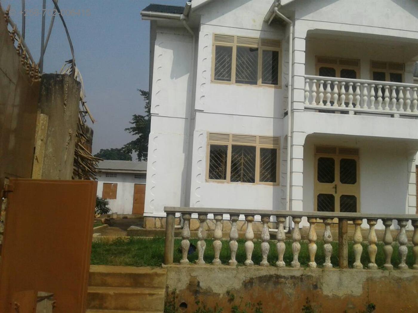 Mansion for sale in Kitende Wakiso