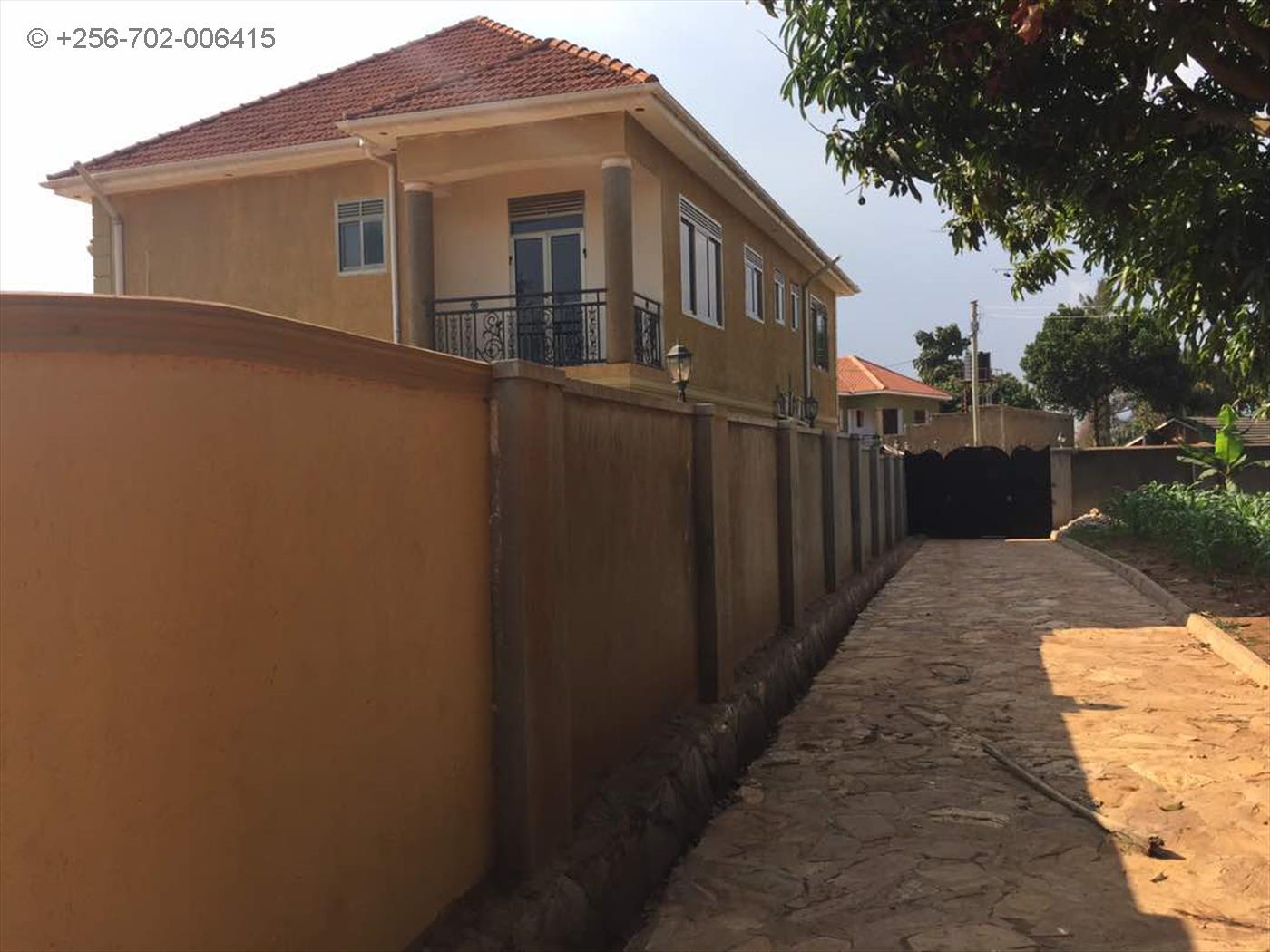 Mansion for sale in Kajjansi Wakiso