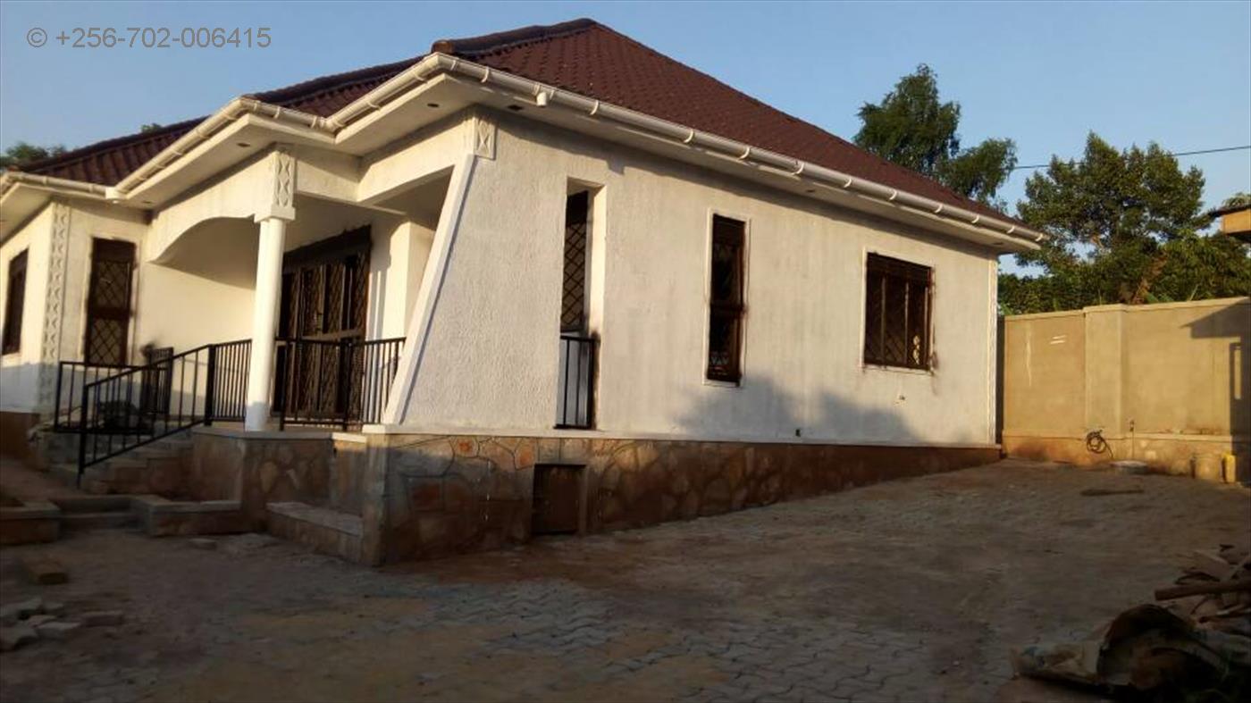 Bungalow for sale in Komamboga Kampala