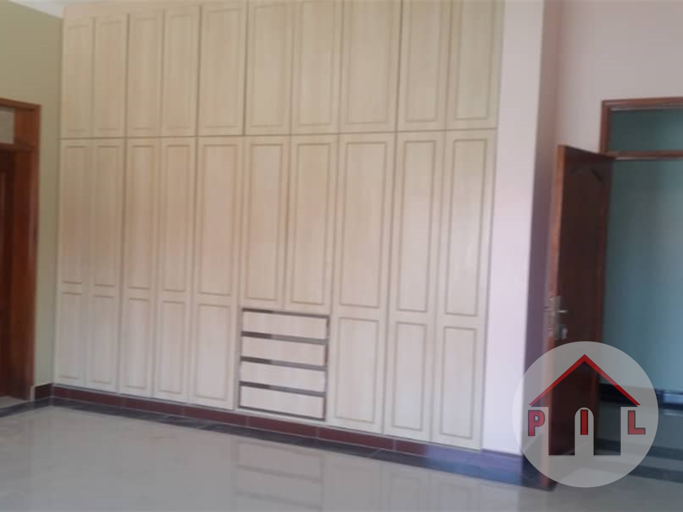 Storeyed house for sale in Munyonyo Kampala