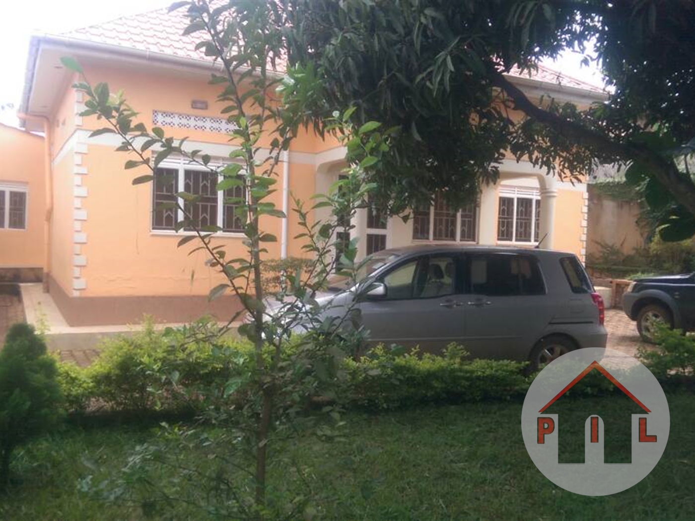 Bungalow for sale in Kitende Wakiso