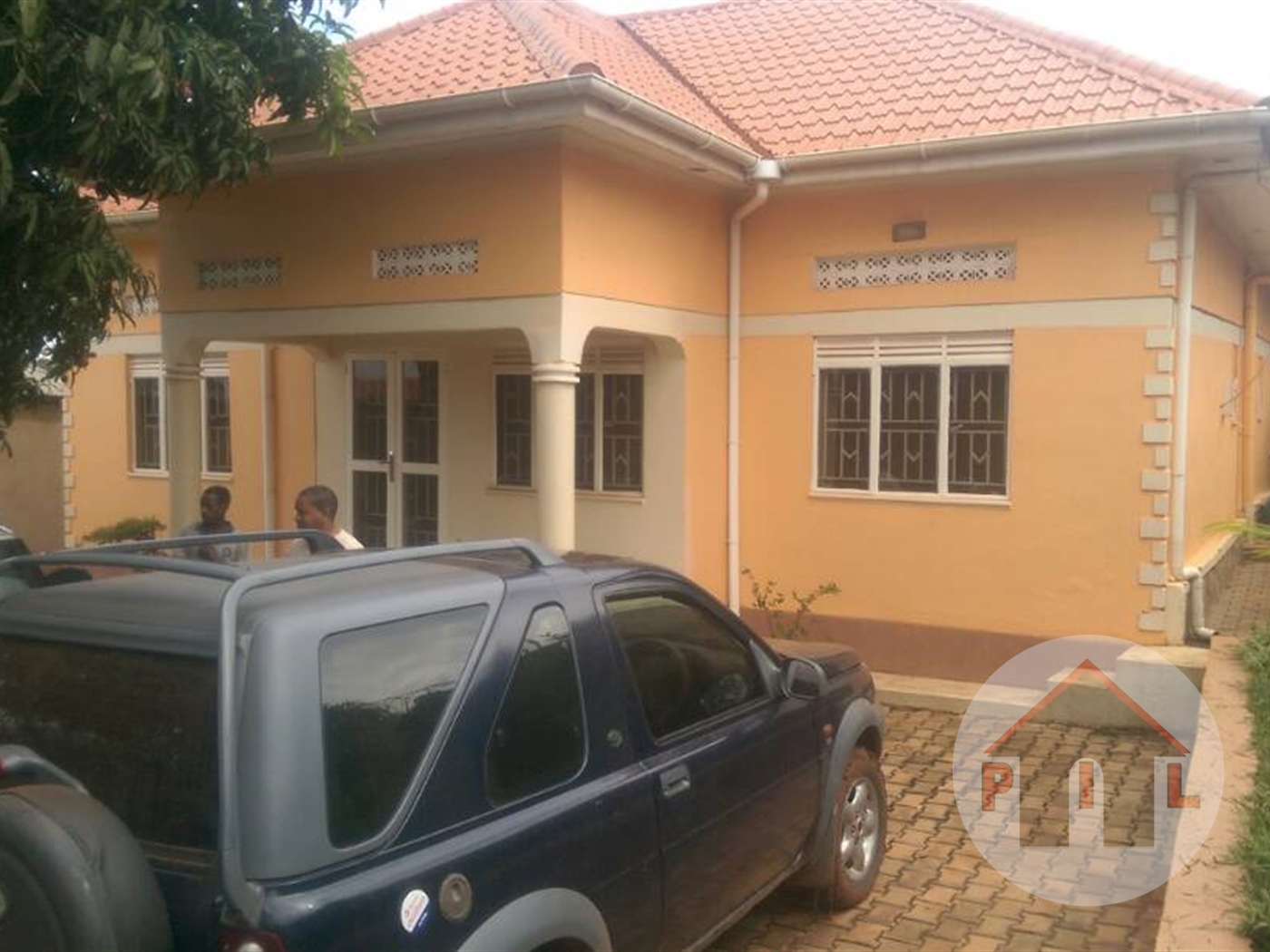 Bungalow for sale in Kitende Wakiso