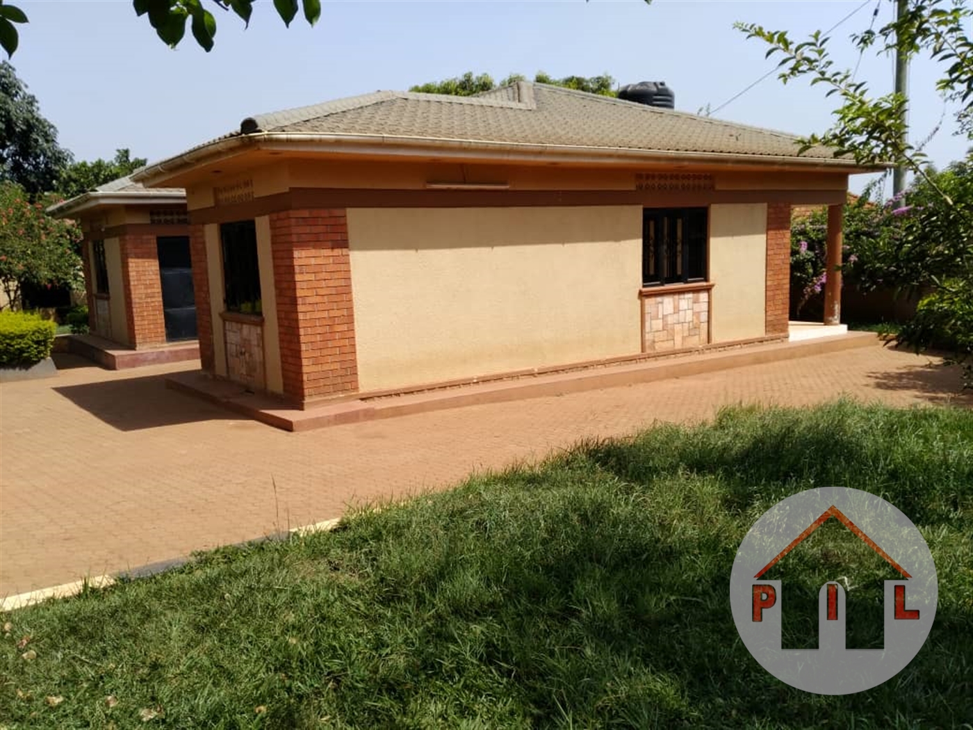 Bungalow for sale in Kira Wakiso