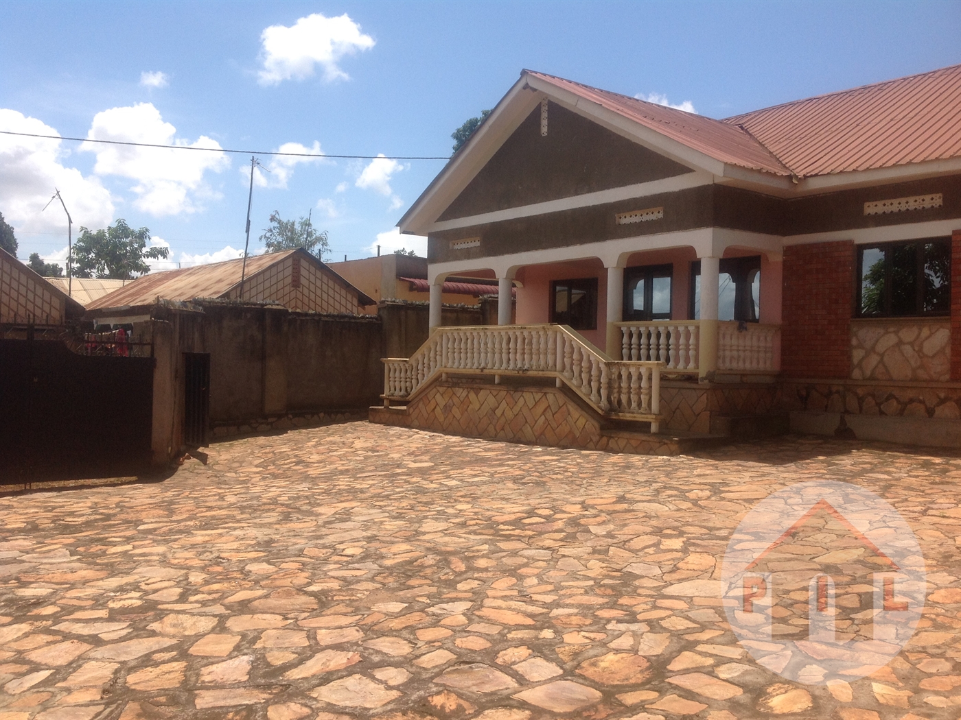 Bungalow for sale in Kyengela Wakiso