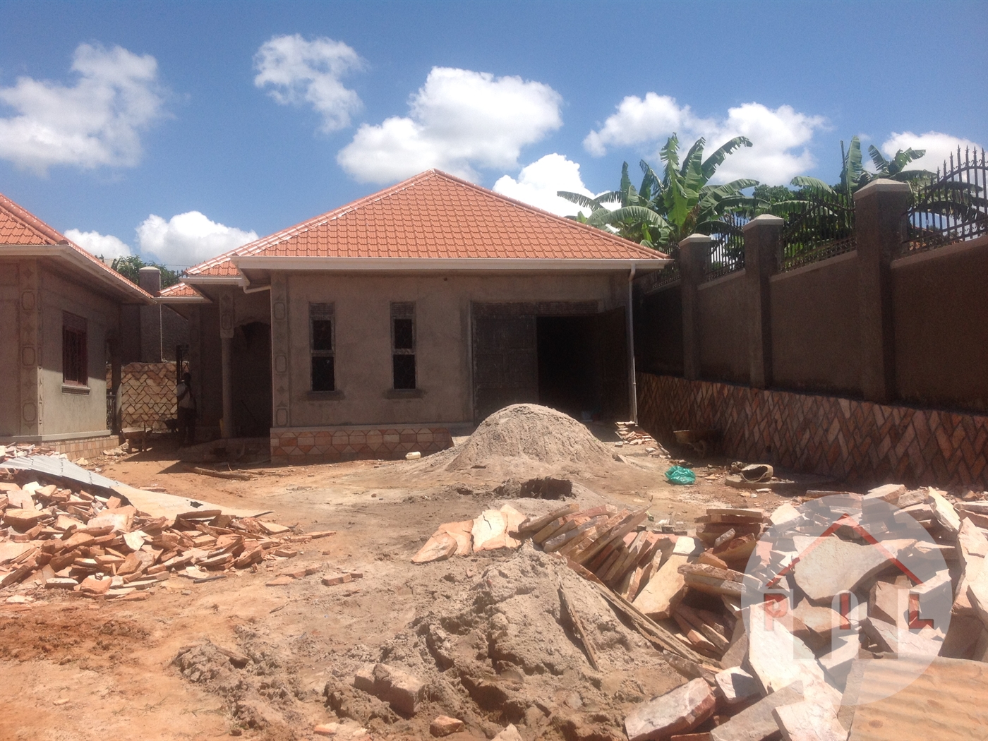 Shell House for sale in Kyengela Wakiso