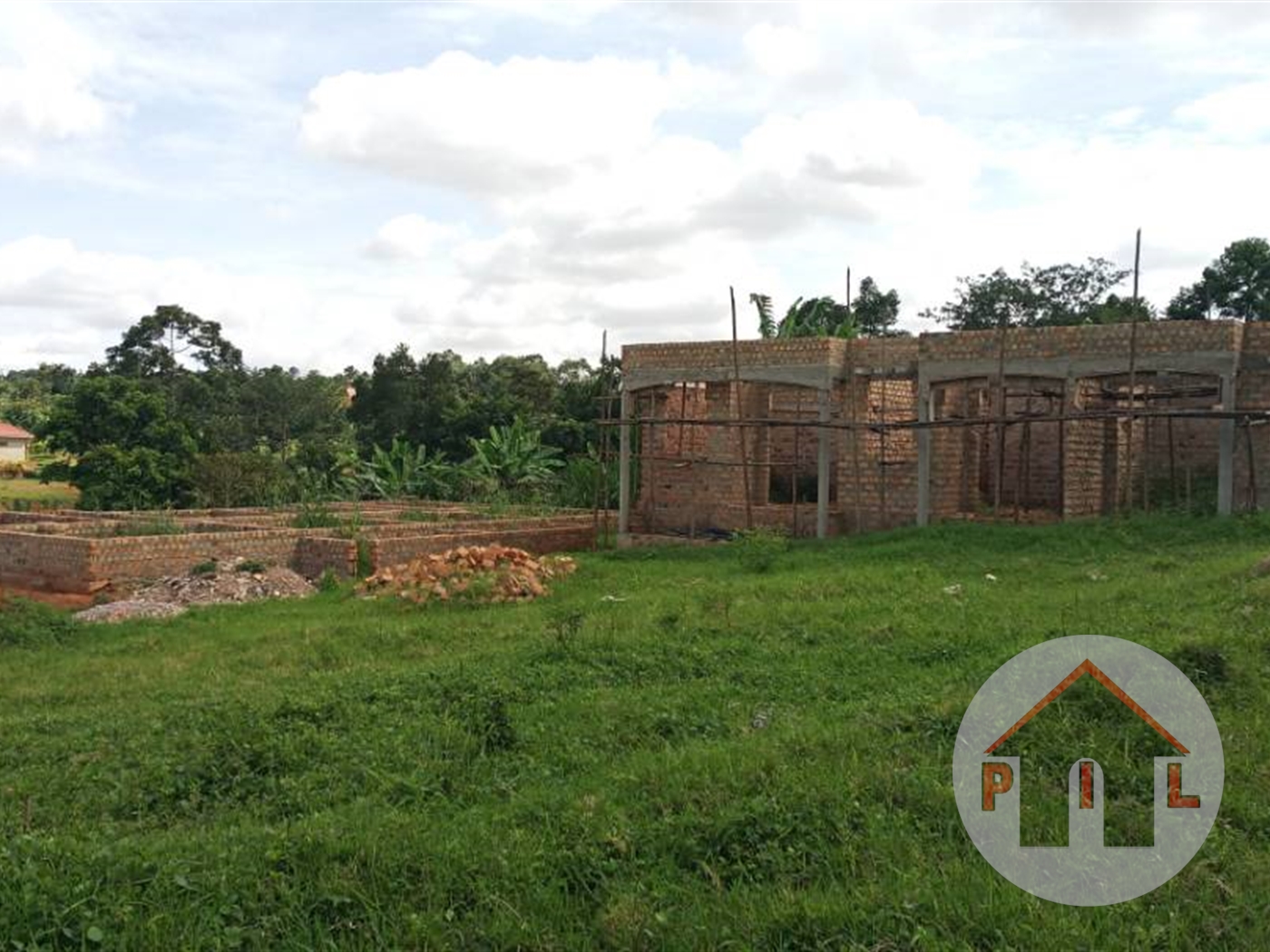 Shell House for sale in Namugongo Wakiso