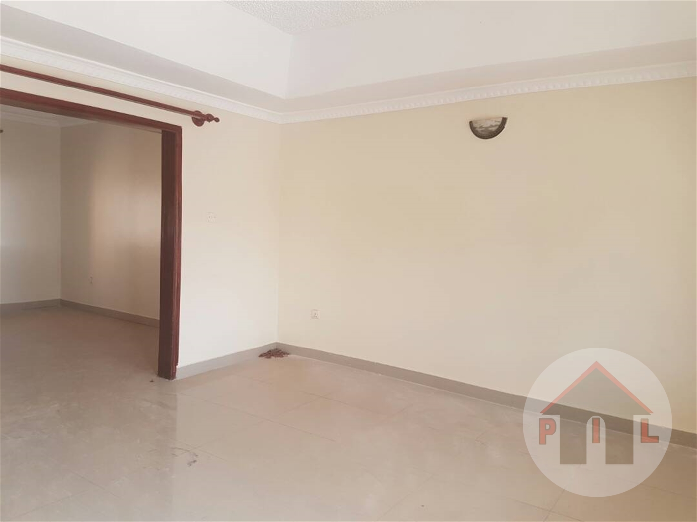 Bungalow for rent in Muyenga Kampala