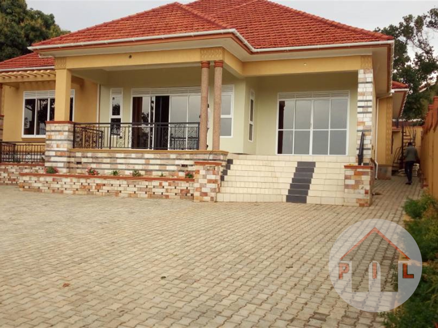 Bungalow for sale in Makindye Kampala