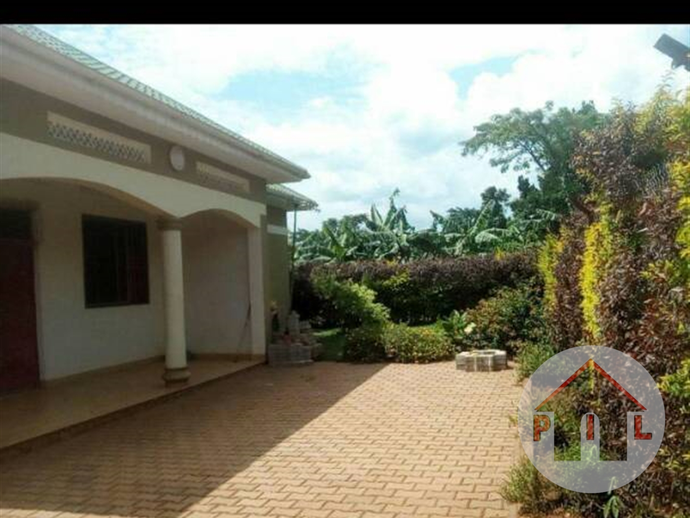 Bungalow for sale in Gayaza Wakiso