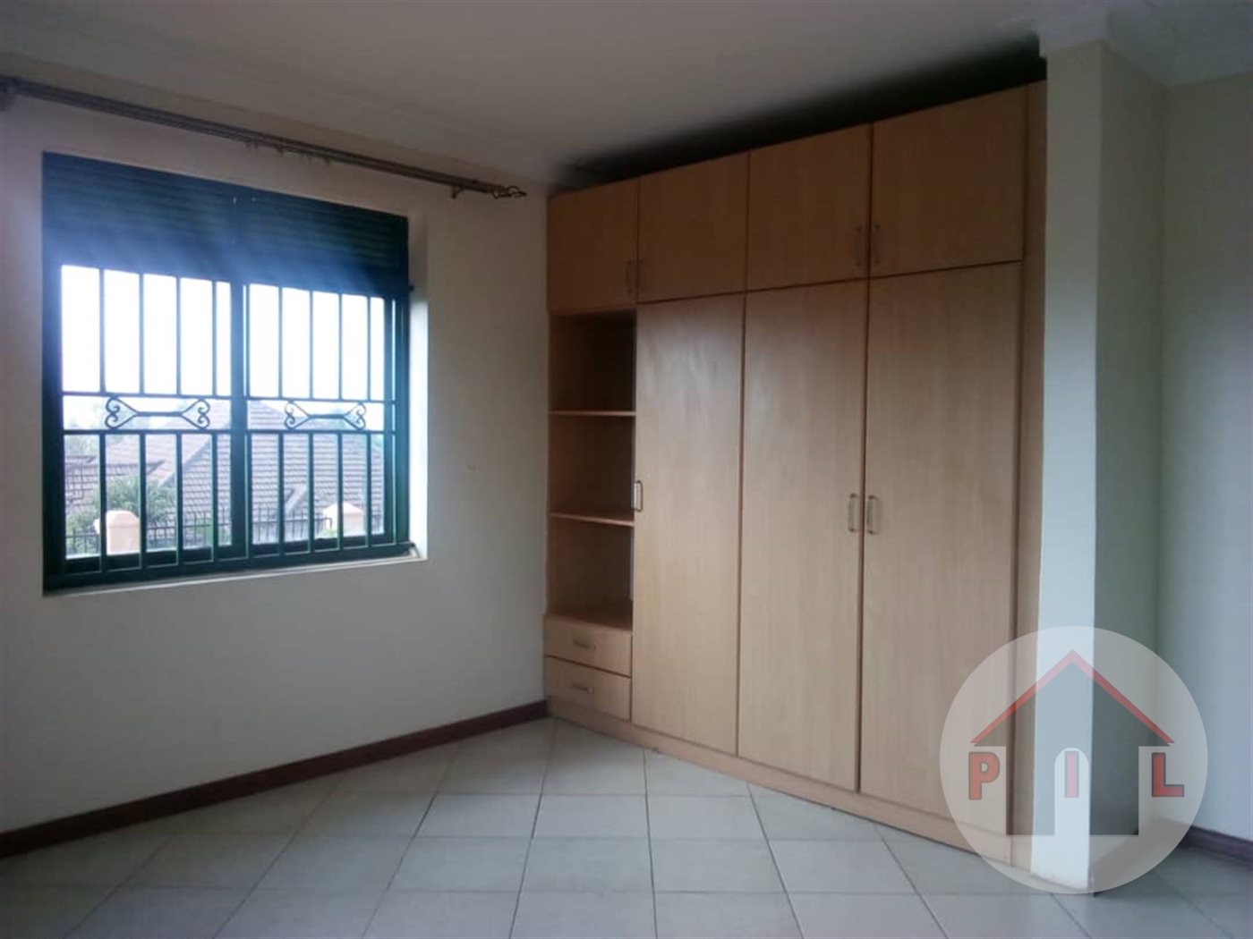 Storeyed house for sale in Kyengela Wakiso