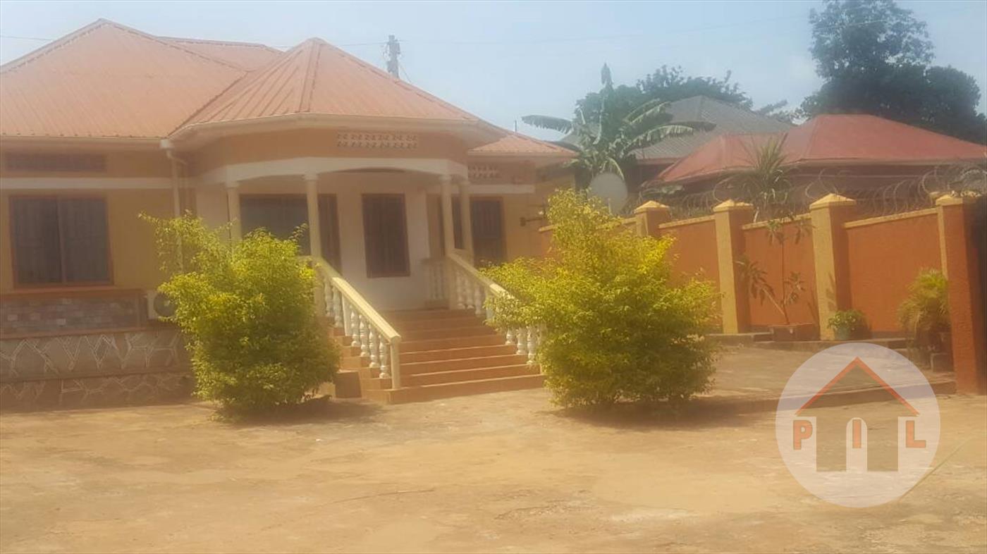 Bungalow for sale in Masanafu Wakiso